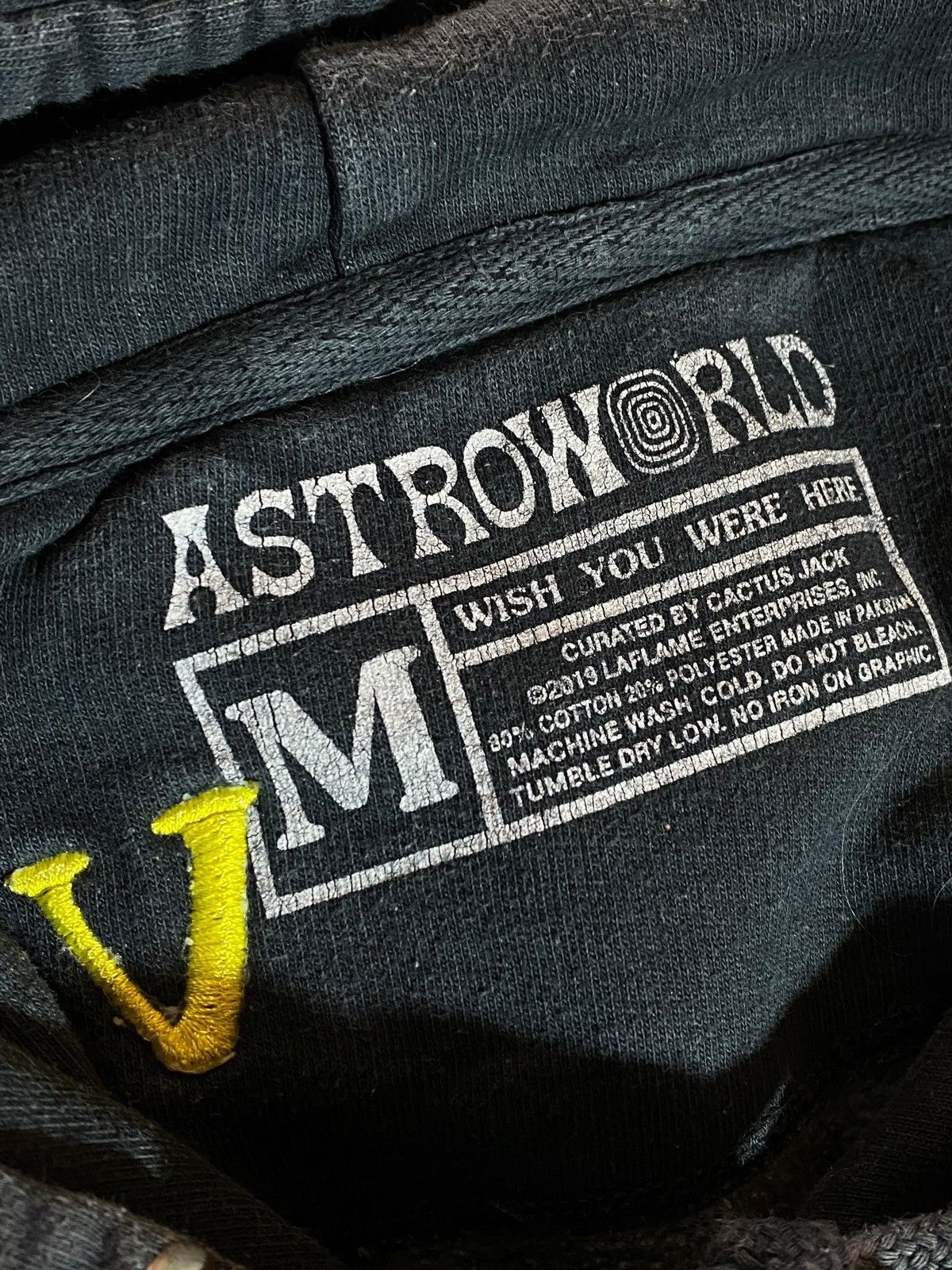 Travis Scott 🔥 TRAVIS SCOTT ASTROWORLD TOUR 2019 HOODIE PSYCHEDELIC PRINT Size US M / EU 48-50 / 2 - 23 Thumbnail