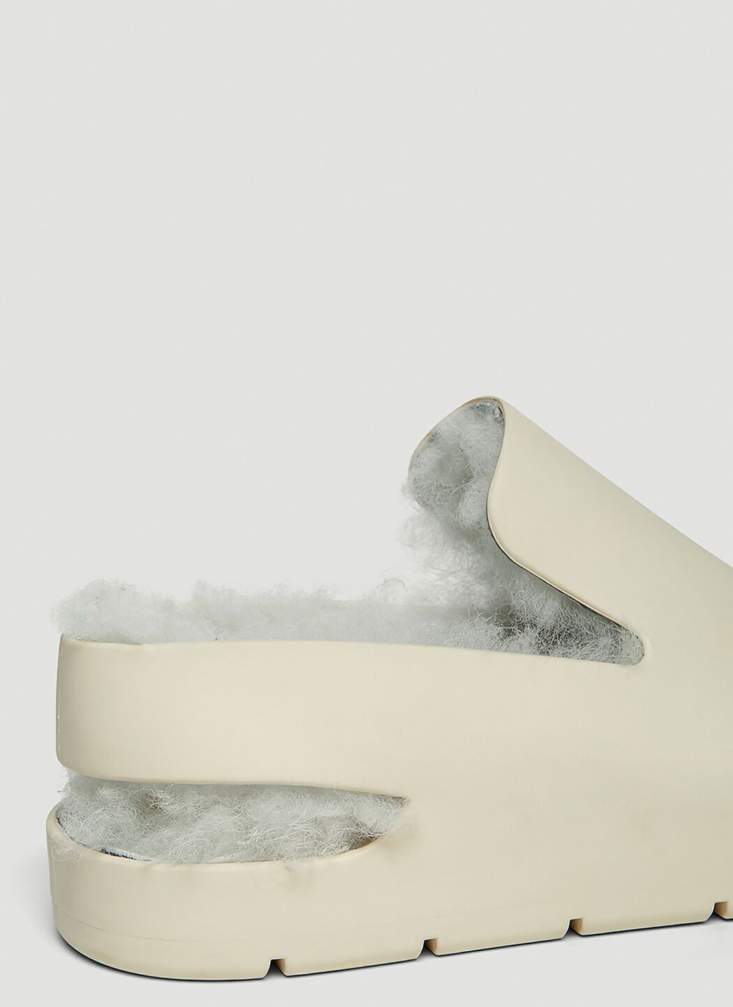 Bottega Veneta o1n1vont1224 Puddle Shearling Mules in White Size US 6 / IT 36 - 5 Thumbnail