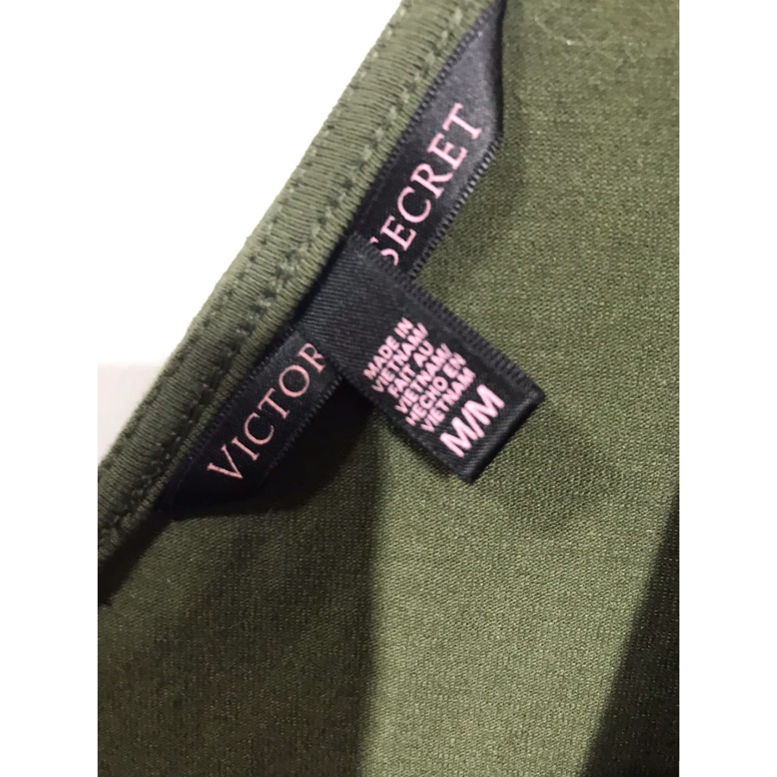 Victoria's Secret Victoria's Secret Women's Olive Green Double V-Neck Blouse Short Sleeve Zipper Back Casual Top Size M Size M / US 6-8 / IT 42-44 - 3 Thumbnail
