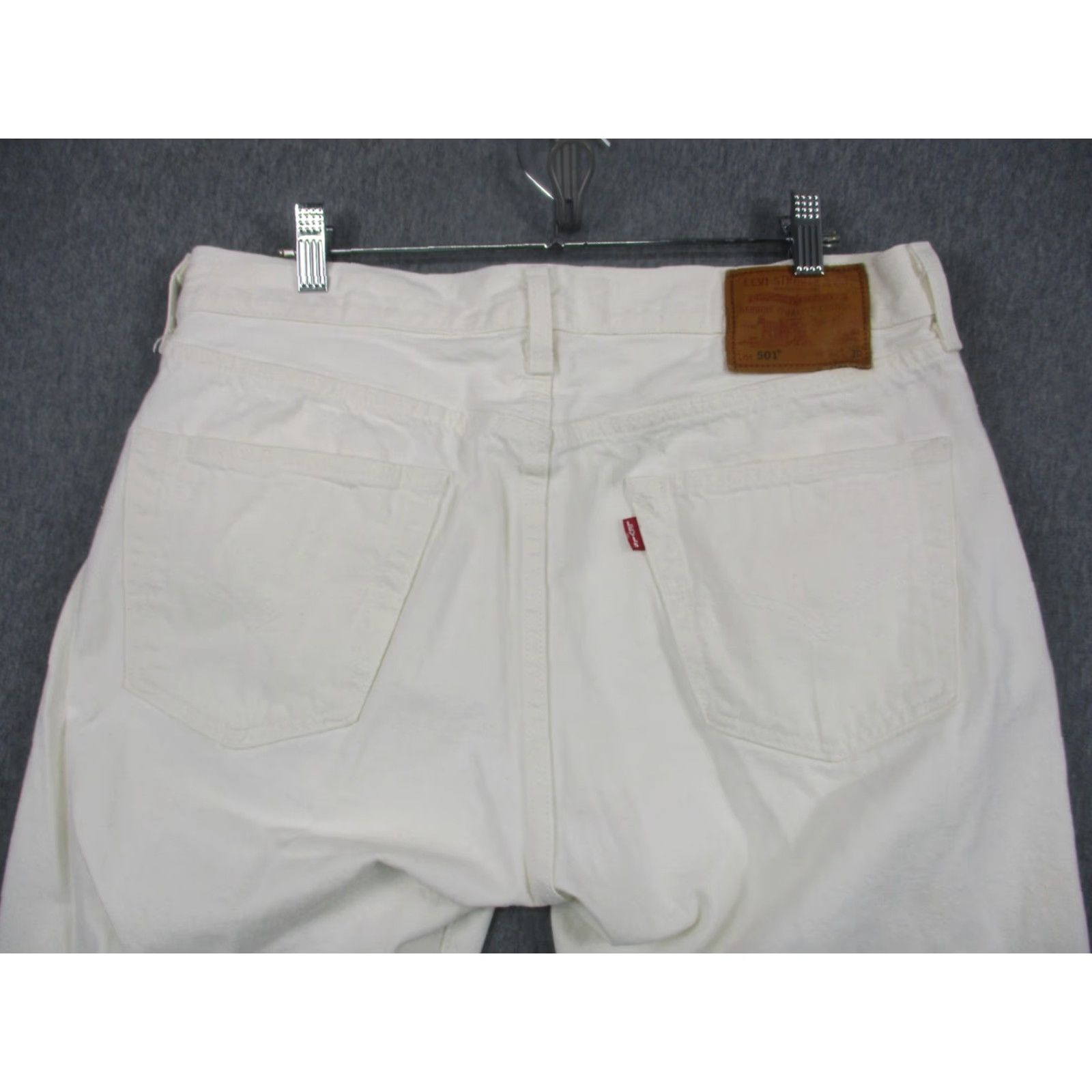 Levi's VINTAGE Levi's 501 Jeans BIG E Mens 34x30 White Selvedge BIG E - 501 Series, Regular, Straight, 5-Pocket, Button Fly, Cotton Denim, White Size US 34 / EU 50 - 3 Thumbnail
