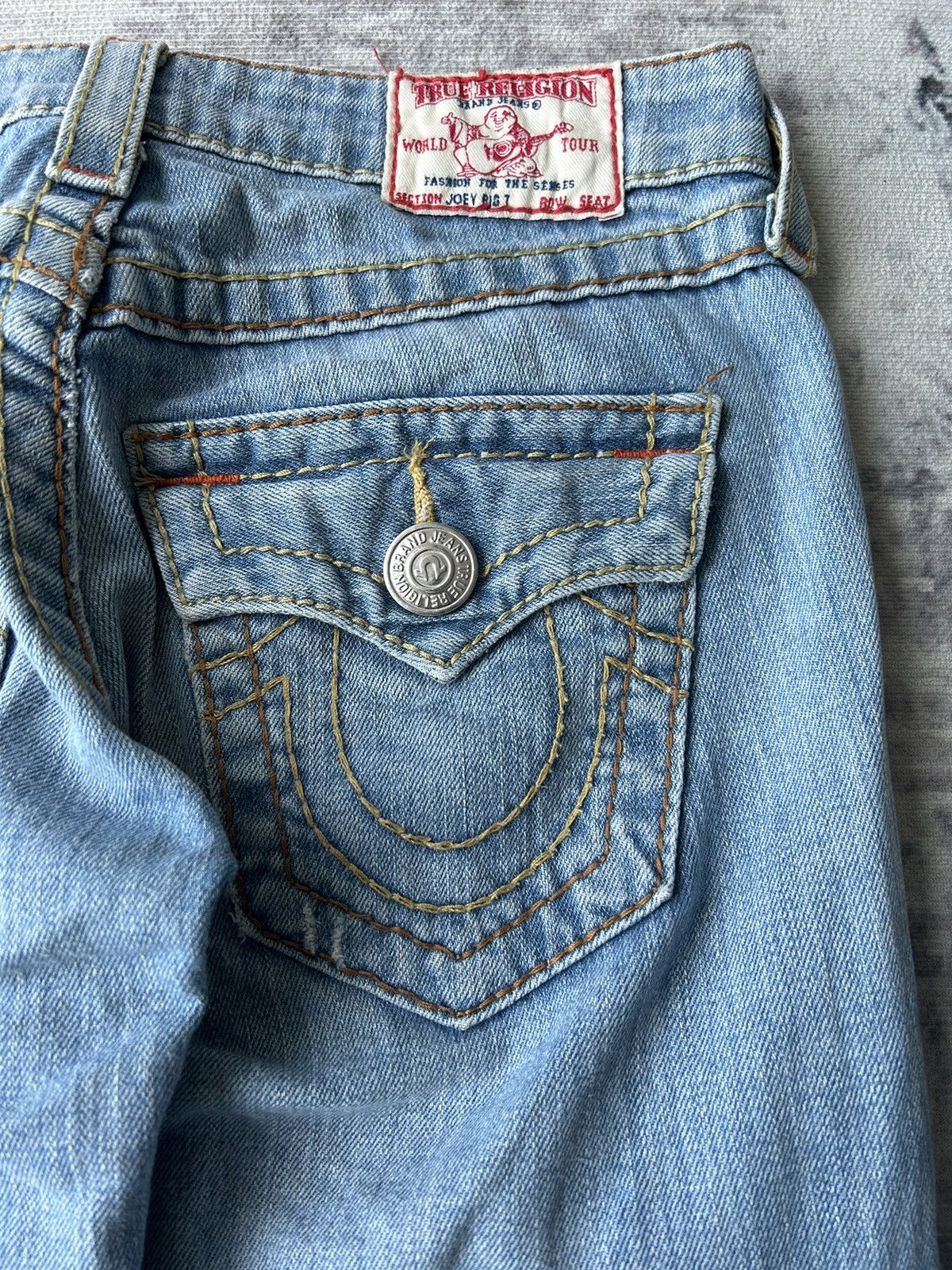 True Religion Flared True Religion Embroidery Jeans Size 27" / US 4 / IT 40 - 8 Thumbnail