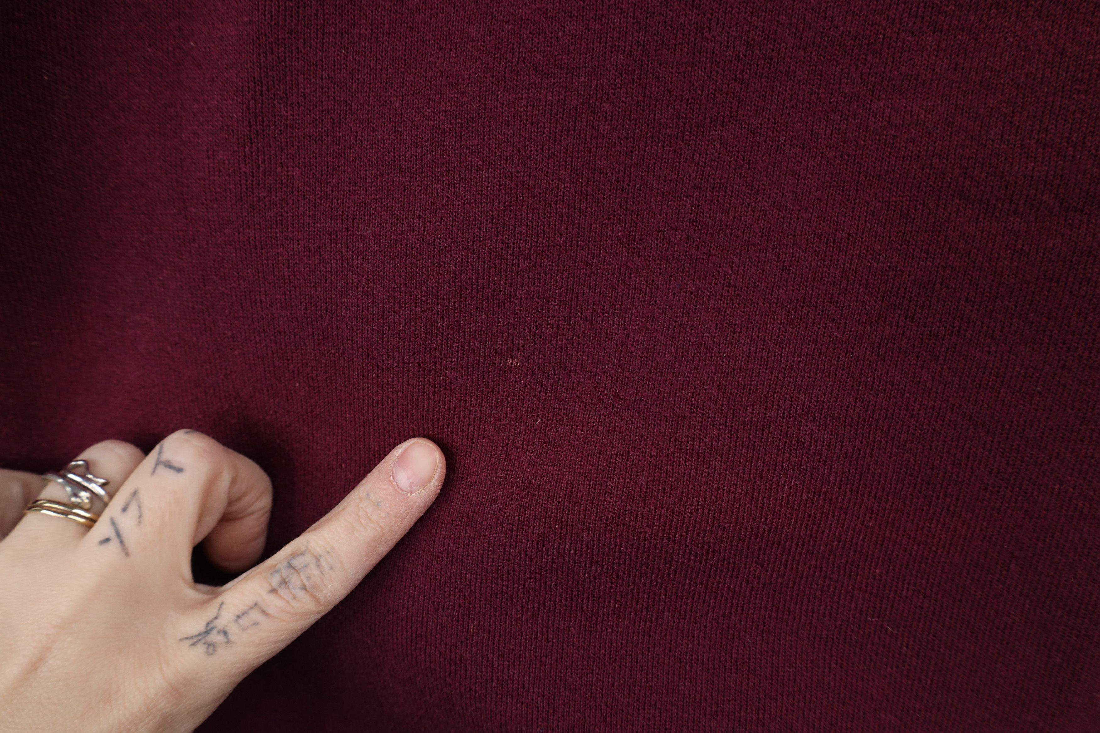 Vintage Vintage 90s Streetwear Blank Crewneck Sweatshirt Burgundy Size US L / EU 52-54 / 3 - 5 Thumbnail