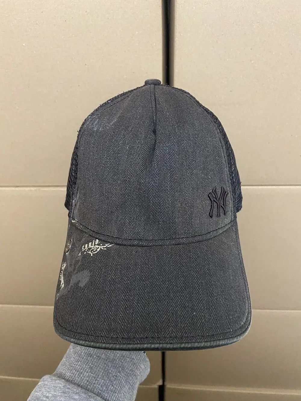 New York Yankees VINTAGE NEW YORK YANKEES BASEBALL Y2K CAP DAD HAT AFFLICTION Size ONE SIZE - 7 Thumbnail