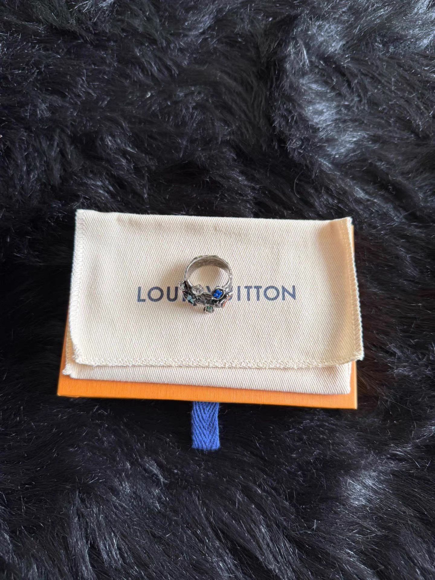 Louis Vuitton Louis Vuitton Floral Ring Q17 Size ONE SIZE - 2 Thumbnail