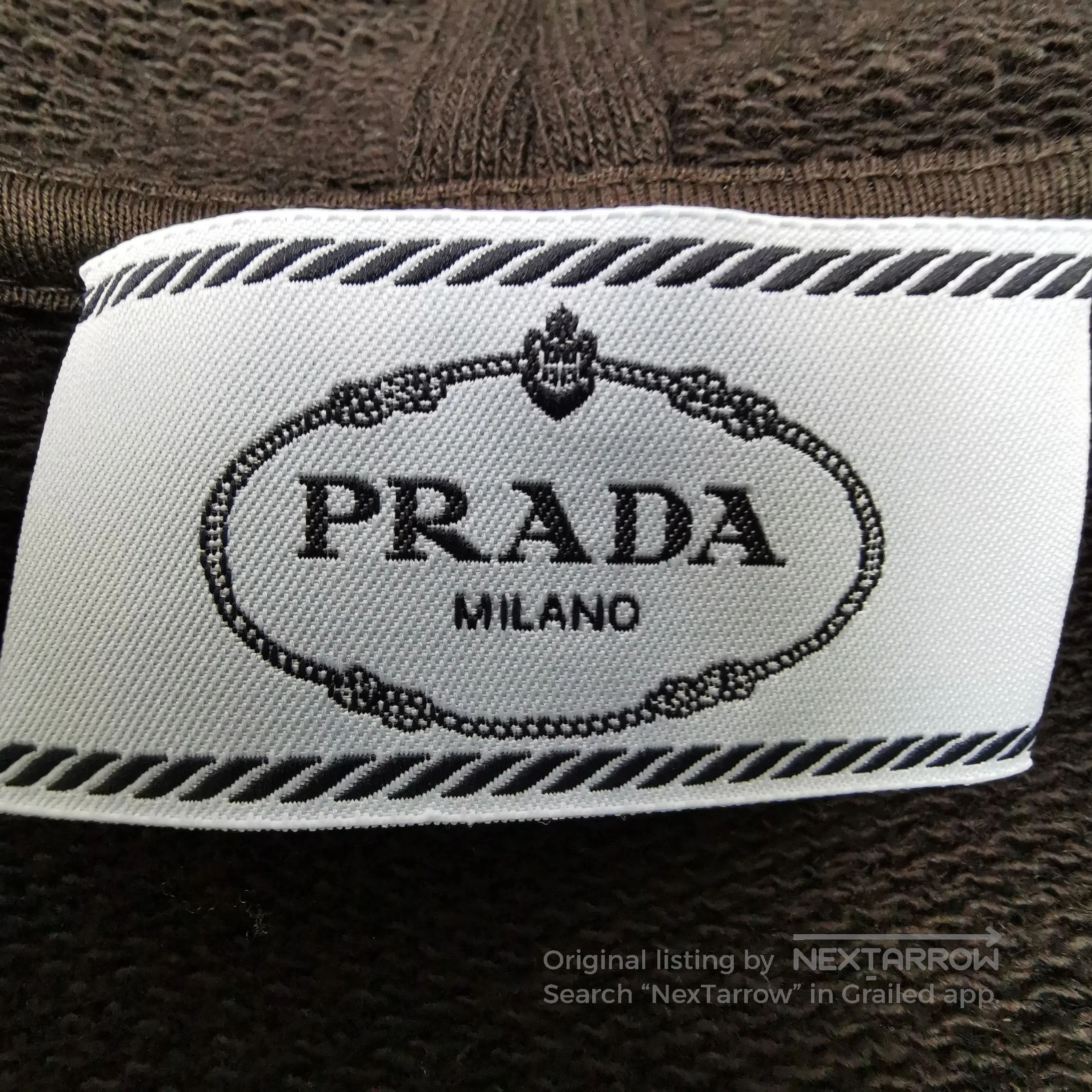 Prada Prada Hooded Jacket with Logo in Black . Size US M / EU 48-50 / 2 - 5 Thumbnail