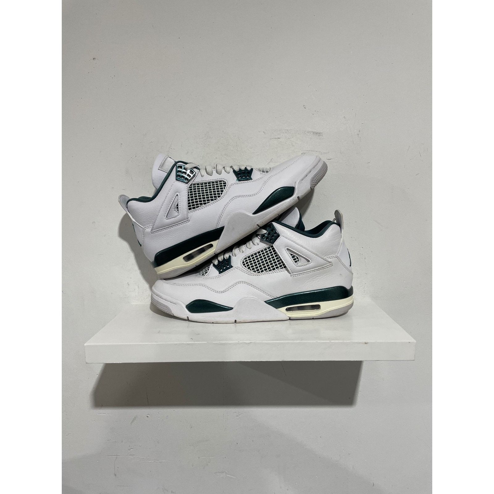 Nike NIKE JORDAN 4 OXIDIZED GREEN SIZE 11 PREOWNED Size US 11 / EU 44 - 1 Thumbnail