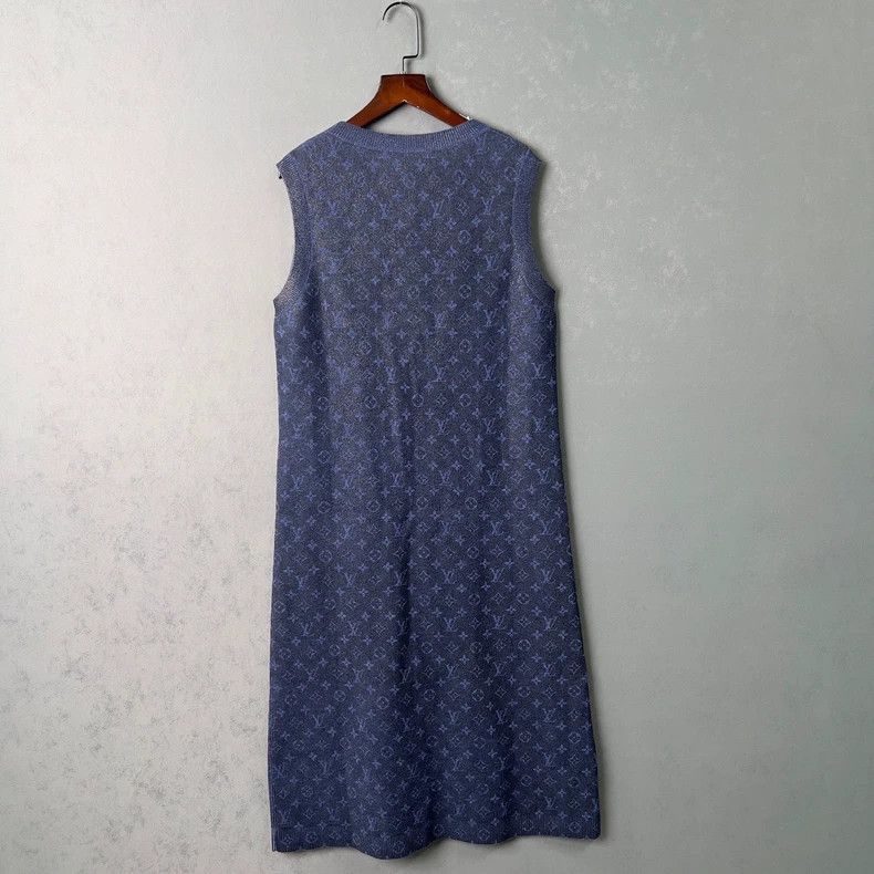 Louis Vuitton Louis Vuitton Full logo dress Size L / US 10 / IT 46 - 2 Thumbnail