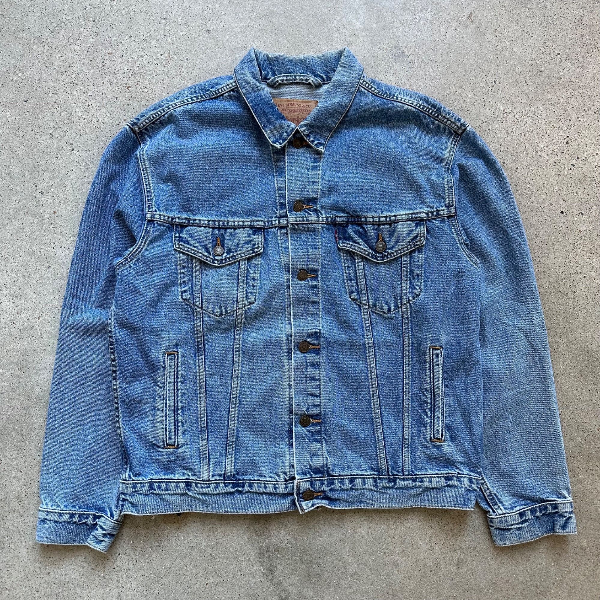 Vintage Levi’s 1989 Made In USA Denim Jacket