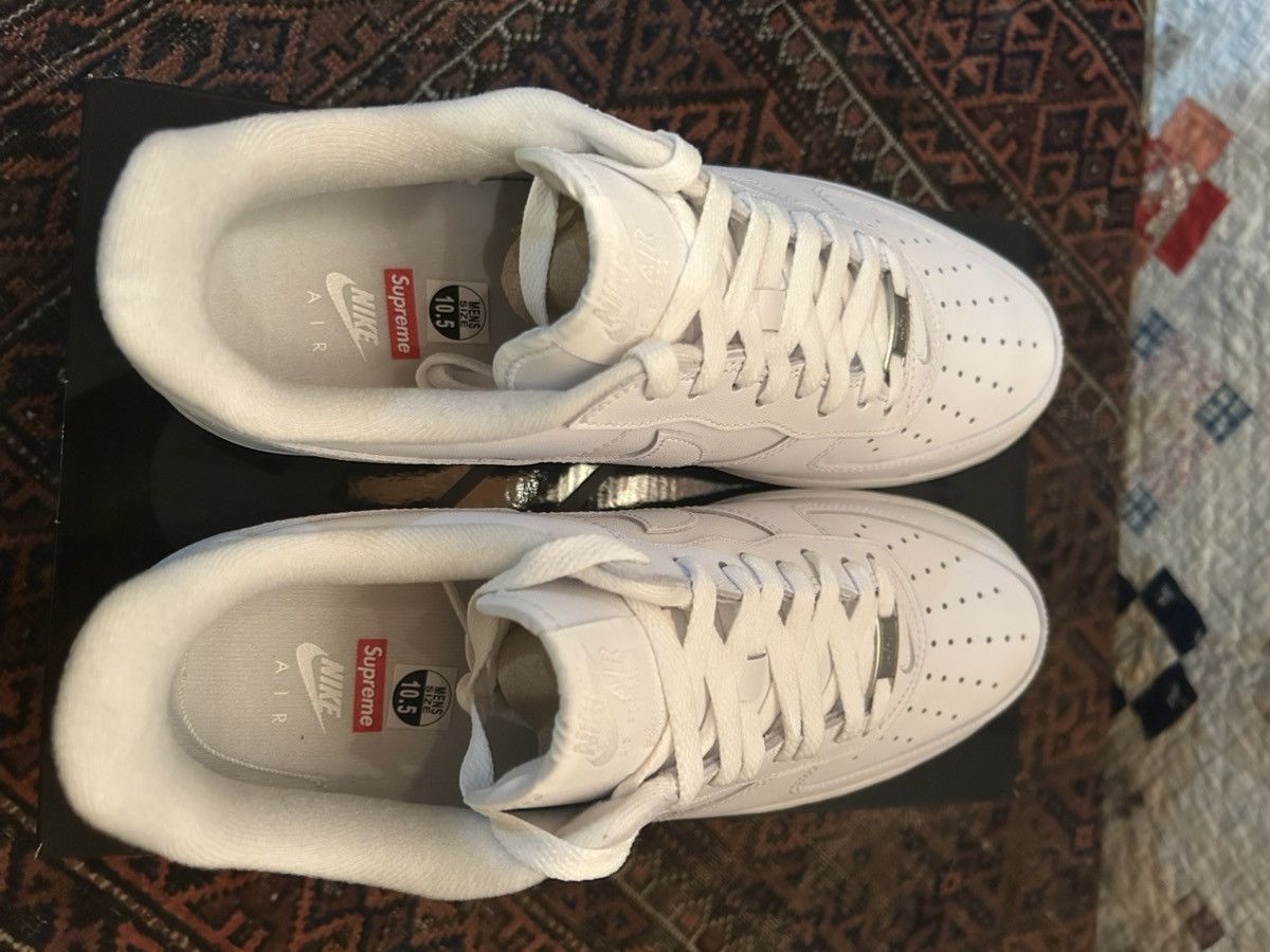 Supreme Supreme Nike Air Force 1 Size US 10.5 / EU 43-44 - 5 Thumbnail