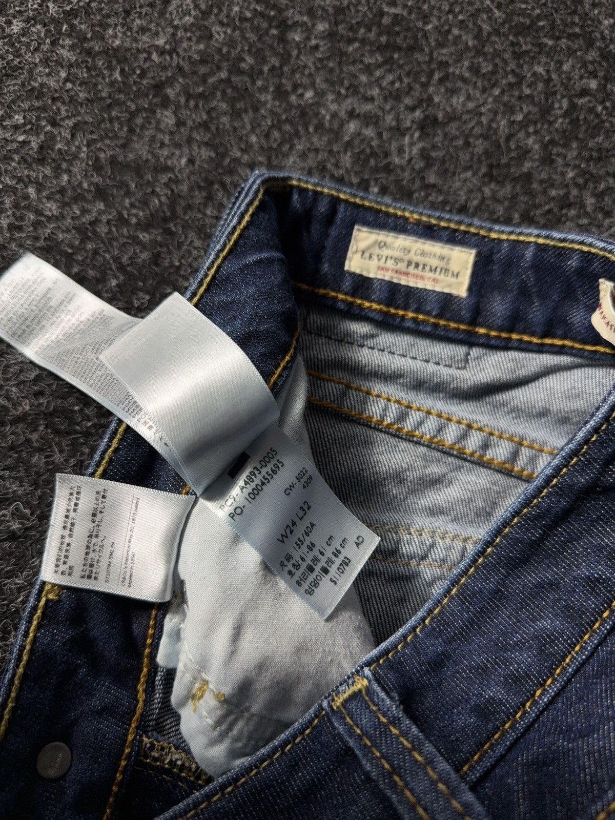Japanese Brand × Levi's × Vintage Vintage 00s Flared Levis Jeans Bootcut Denim Pants Y2K Size 24" / US 00 / IT 34 - 7 Thumbnail