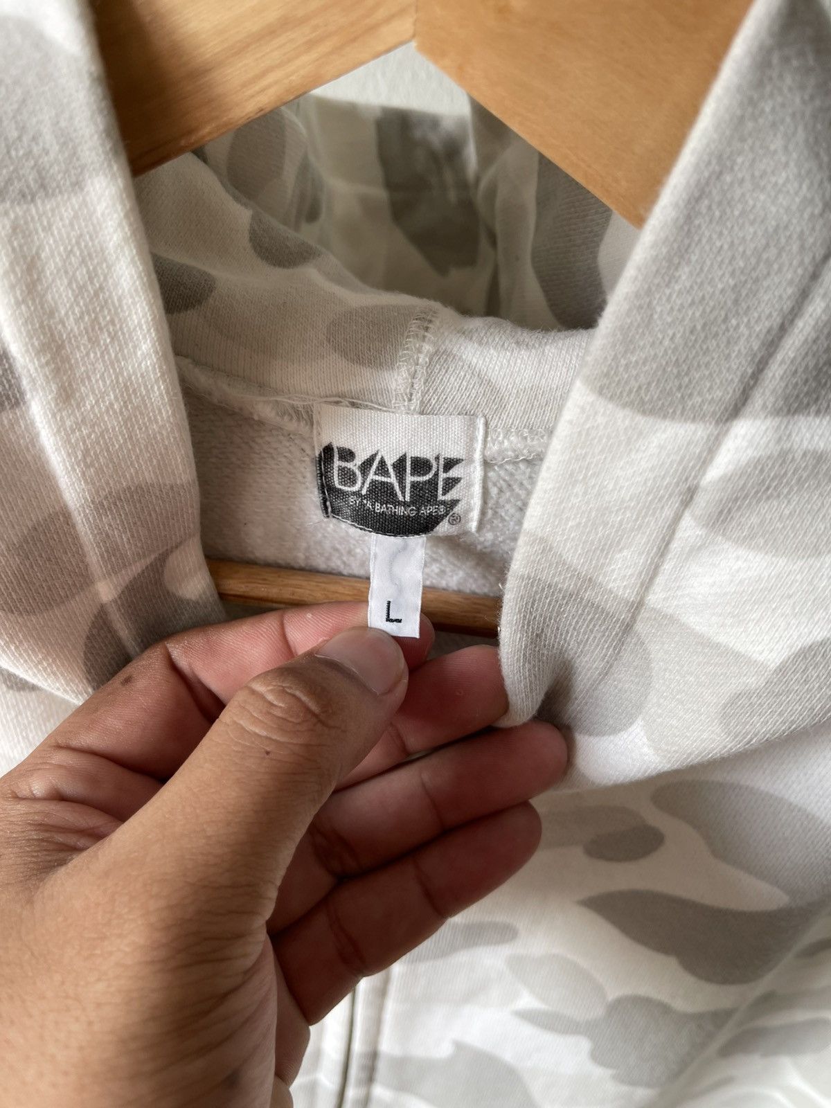 Bape 2005 Bape Camo Sleeve Less Hoodie Size US L / EU 52-54 / 3 - 12 Thumbnail