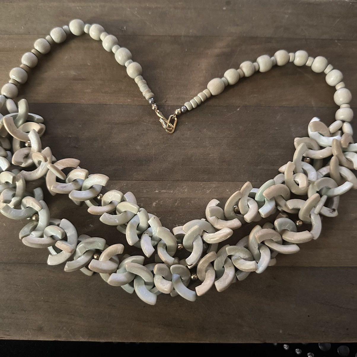 Vintage Vintage double layered strand resin bead statement necklace Size ONE SIZE - 2 Thumbnail