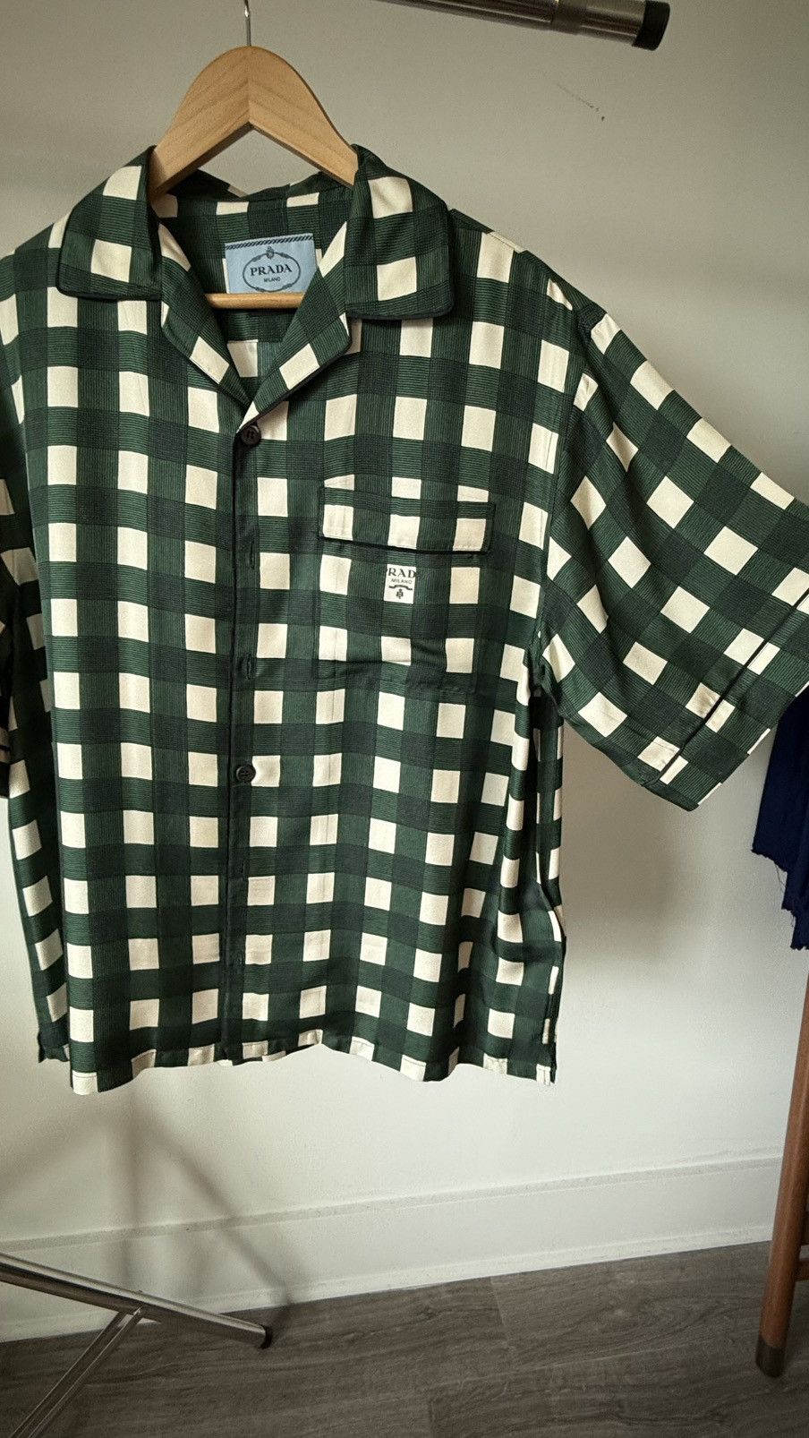 Prada Prada Mens Silk Checkered Short Sleeve Shirt Size US L / EU 52-54 / 3 - 4 Thumbnail