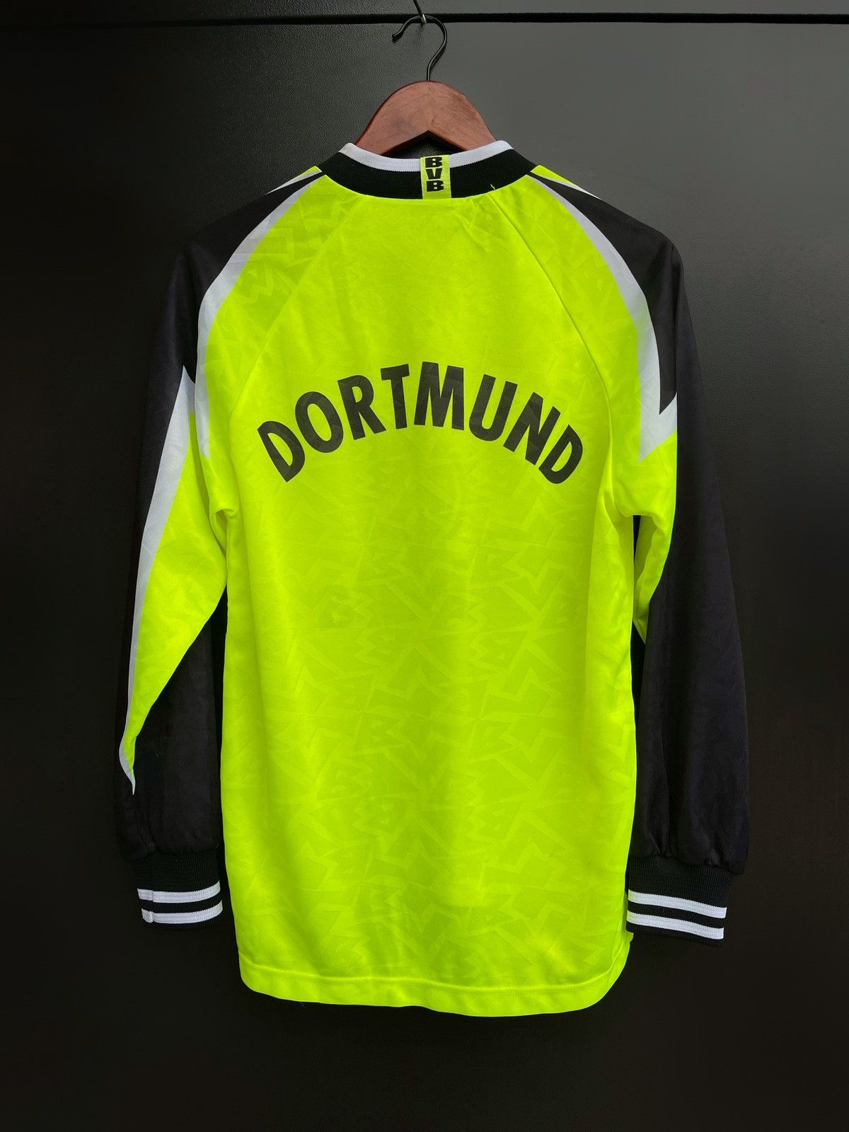 Vintage NIKE BORUSSIA DORTMUND 1995 /96 SHIRT FOOTBALL SOCCER JERSEY Size US XS / EU 42 / 0 - 9 Thumbnail