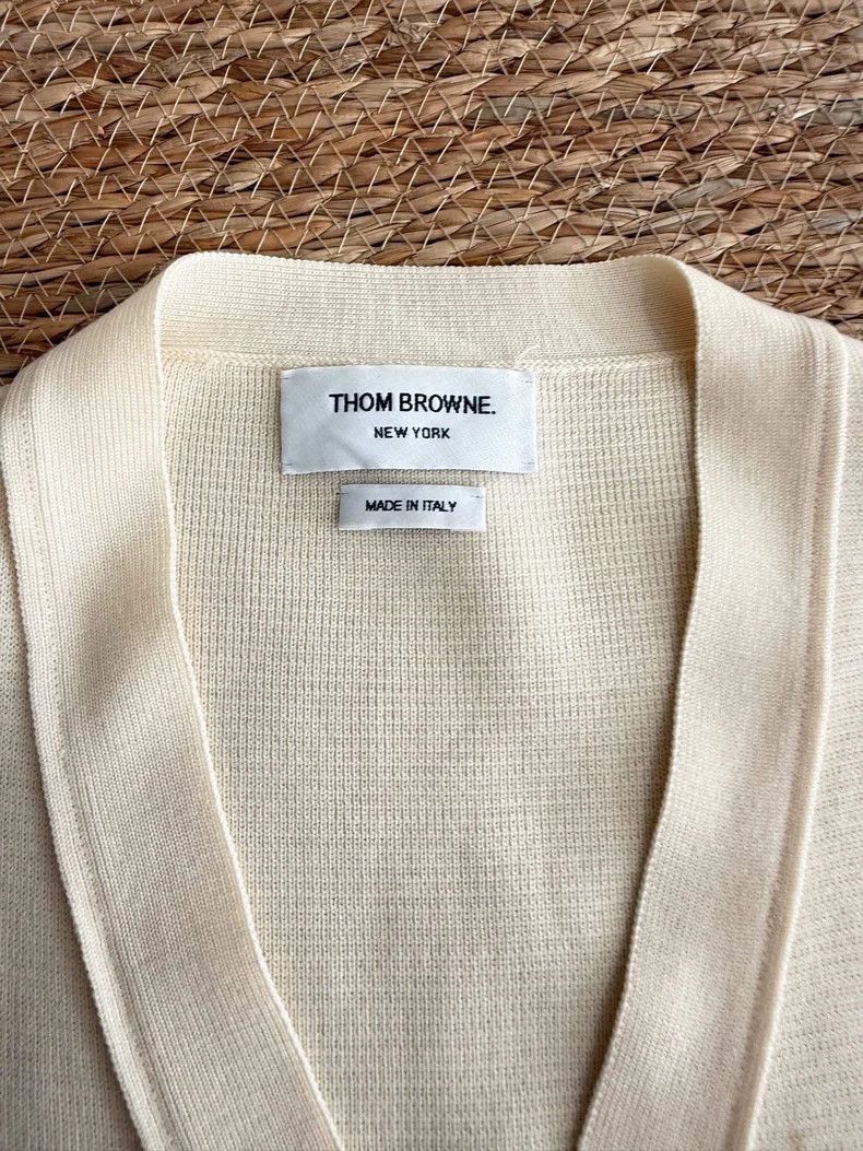 Thom Browne Thom Browne V-neck sweater Size S / US 4 / IT 40 - 5 Thumbnail