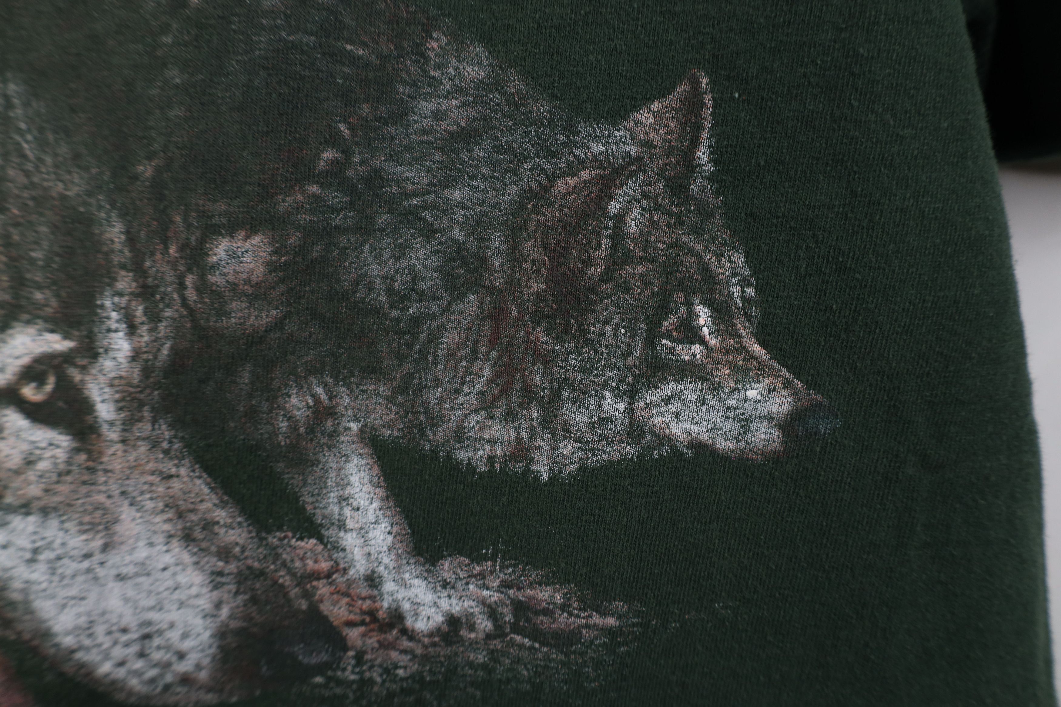 Vintage Vintage 90s Streetwear Nature Wolf Pack T-Shirt Green Size US XXL / EU 58 / 5 - 5 Thumbnail