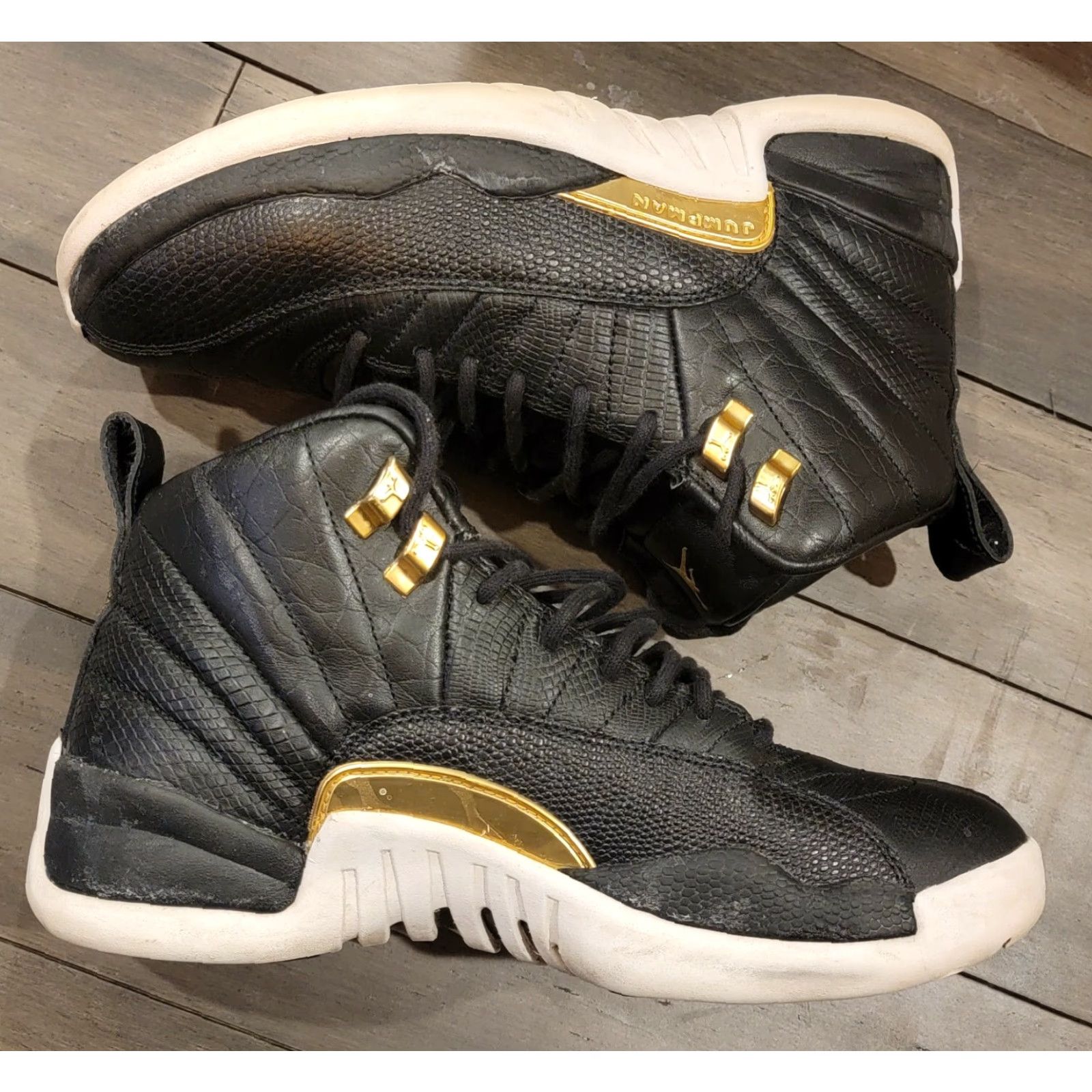 Jordan Brand Jordan | Air Jordan 12 | Retro | Reptile Black | 2019 | Size 8.5 | AO6068-007 | Women | Sneaker Size US 9 / IT 39 - 4 Thumbnail
