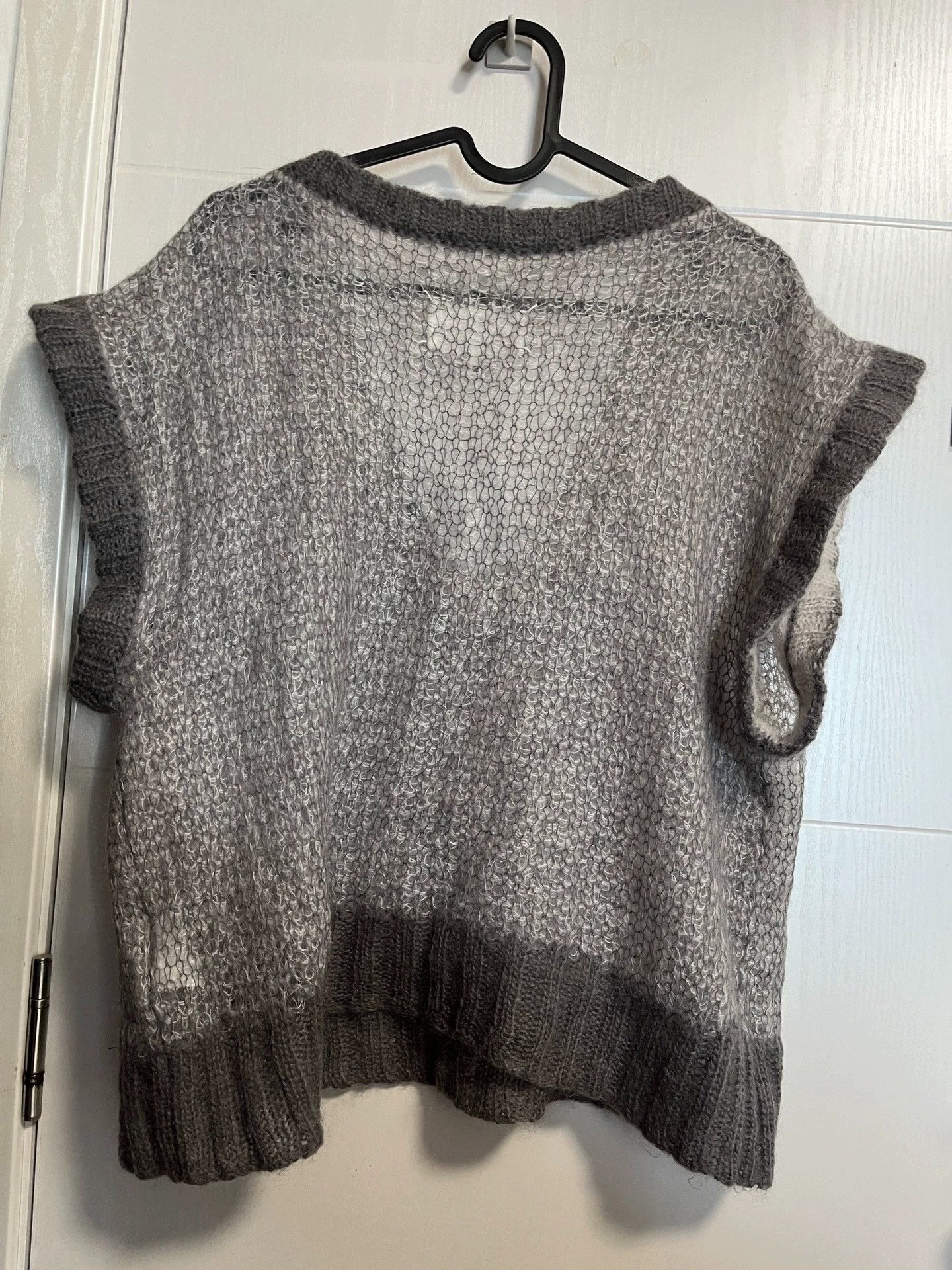 Maison Margiela Maison Margiela Oversized Sweater Vest One Size Size M / US 6-8 / IT 42-44 - 4 Thumbnail