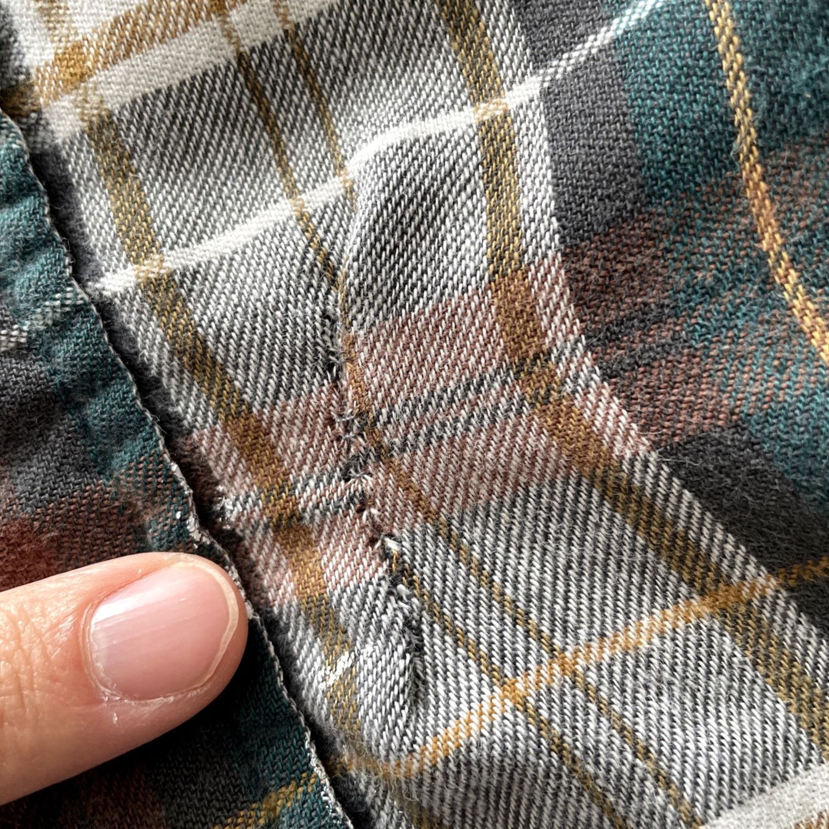 Vintage VINTAGE L.L. Bean Flannel Shirt Mens XL Plaid Button-Down Long Sleeve Work 90s USA Size US XL / EU 56 / 4 - 5 Thumbnail