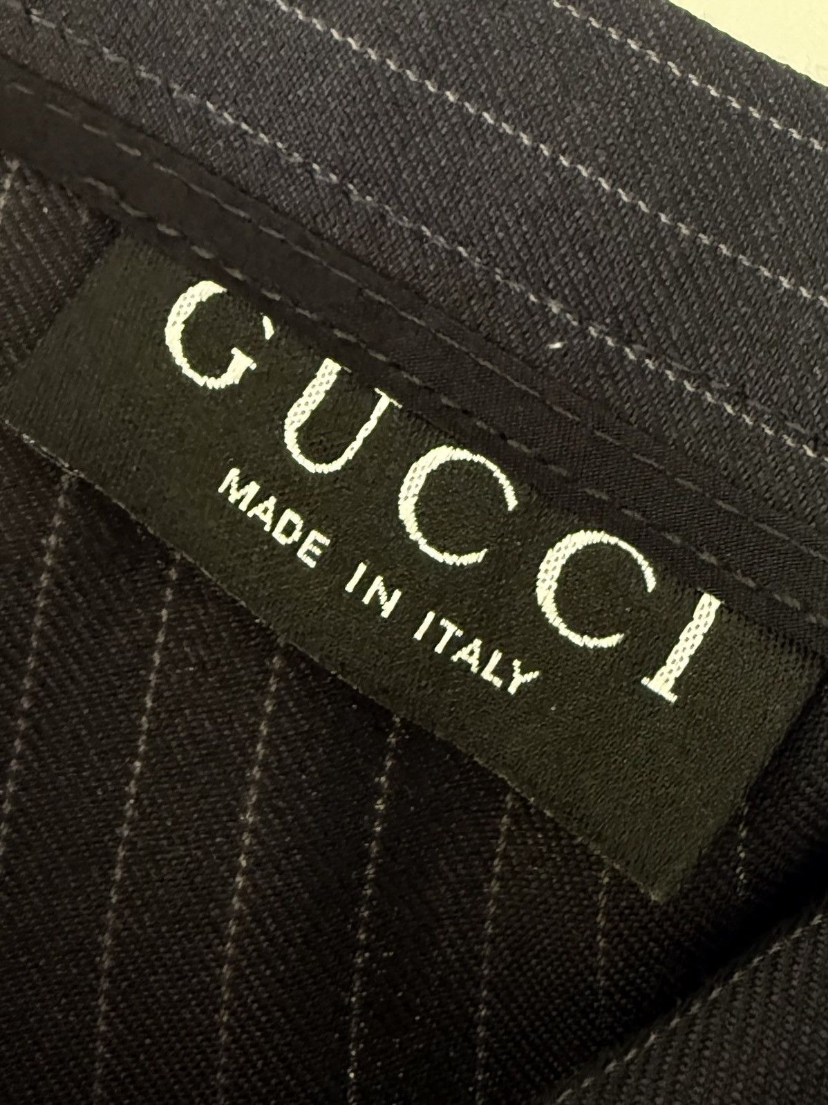 Gucci Gucci by Tom Ford Fall/Winter 1997 Pinstripe Blazer & Pants Size XS / US 0-2 / IT 36-38 - 13 Thumbnail