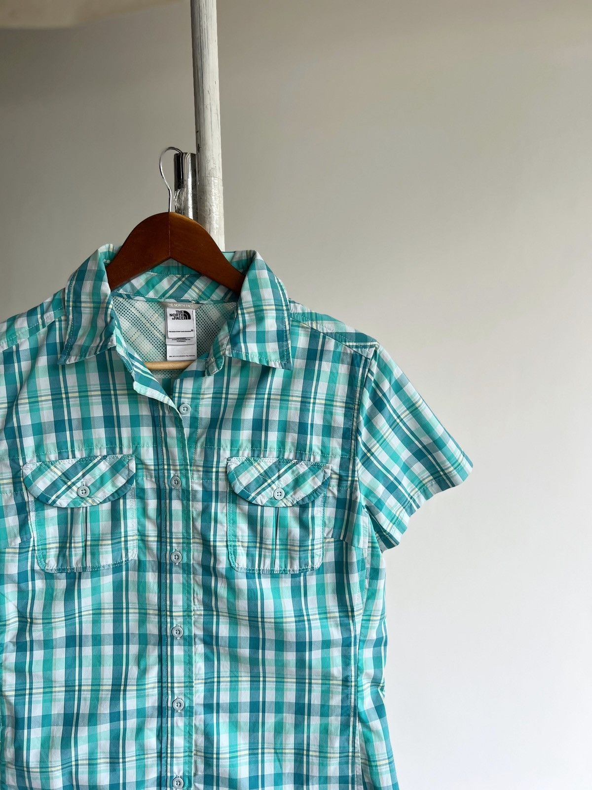 The North Face The North Face Women’s Aqua White Plaid Button Shirt Pockets Size M / US 6-8 / IT 42-44 - 2 Thumbnail
