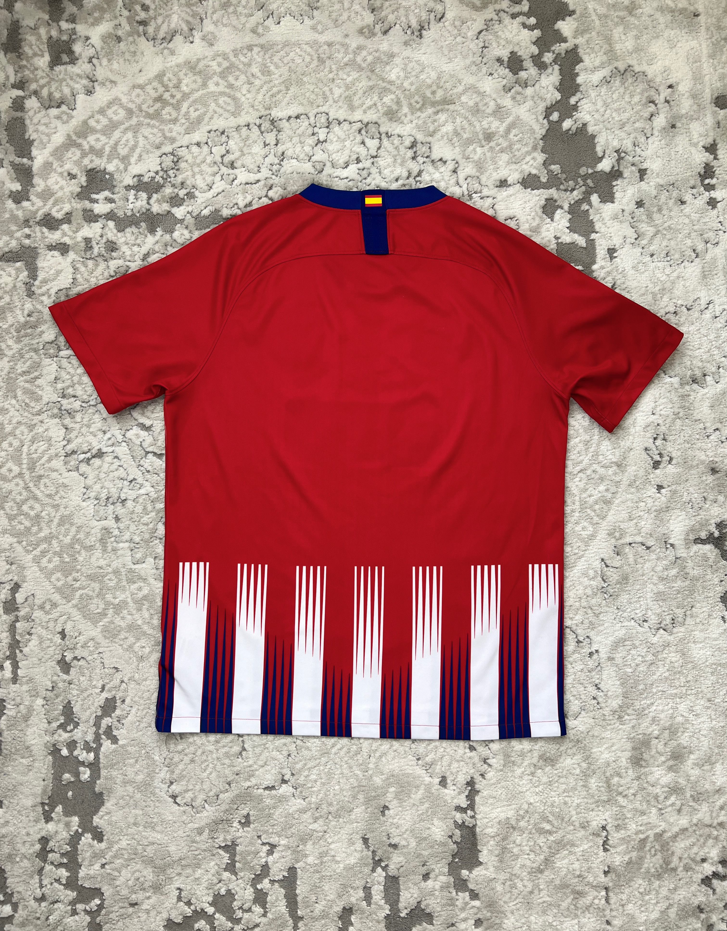 Nike Nike Atletico Madrid 18/19 Home Jersey La Liga Size L Size US L / EU 52-54 / 3 - 13 Thumbnail
