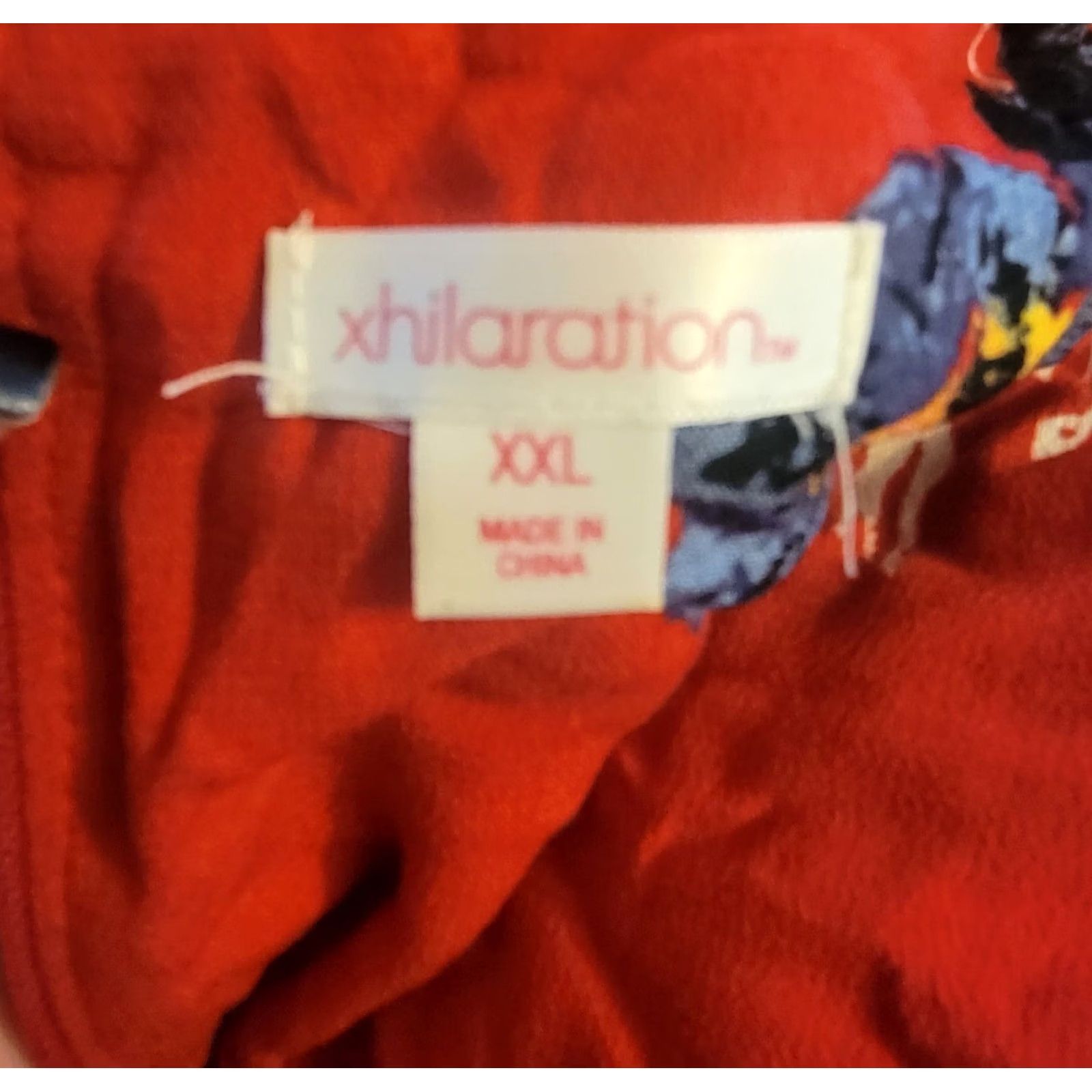 Vintage Xhilaration Mini Dress 2X Plus Red Floral Wrap-Style Short Sleeve V-Neck Satin Rayon Party/Cocktail Casual Womens Plus Size Dress Size XXL / US 16-18 / IT 52-54 - 4 Thumbnail