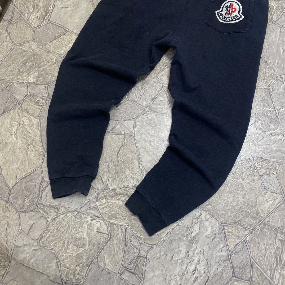 Moncler Moncler Sweatpants Big Logo Size US 36 / EU 52 - 2 Thumbnail
