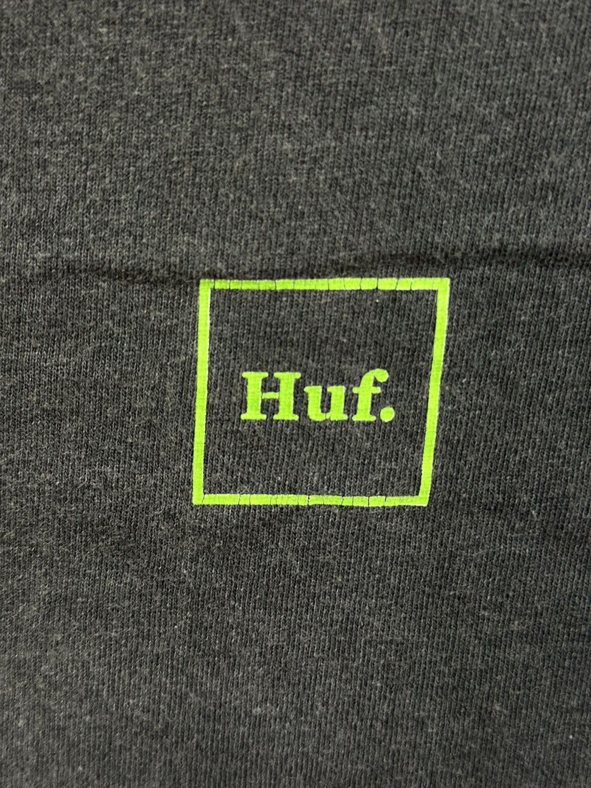 Huf Thrashed Vintage Huf Worldwide Long Sleeve Sun Faded Tee Size US M / EU 48-50 / 2 - 5 Thumbnail