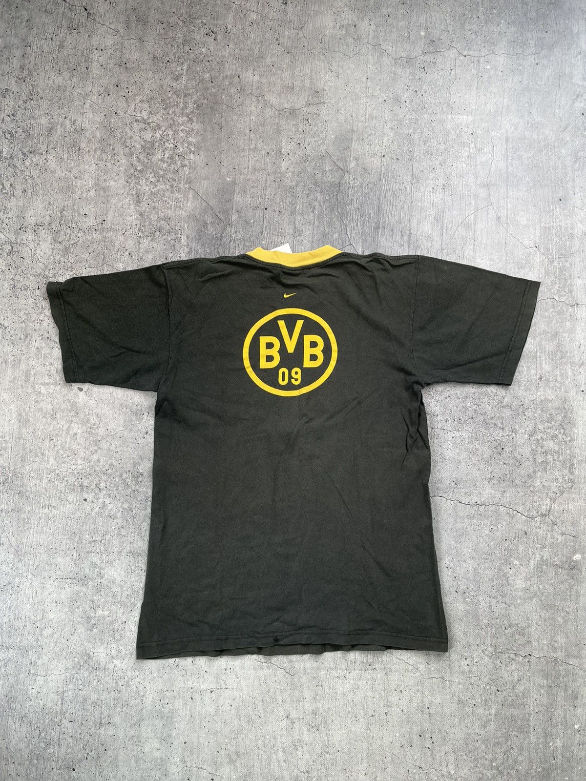 Nike × Vintage Vintage 90s Nike Borussia Dortmund Big Logo T-shirt Size S Size US S / EU 44-46 / 1 - 5 Thumbnail