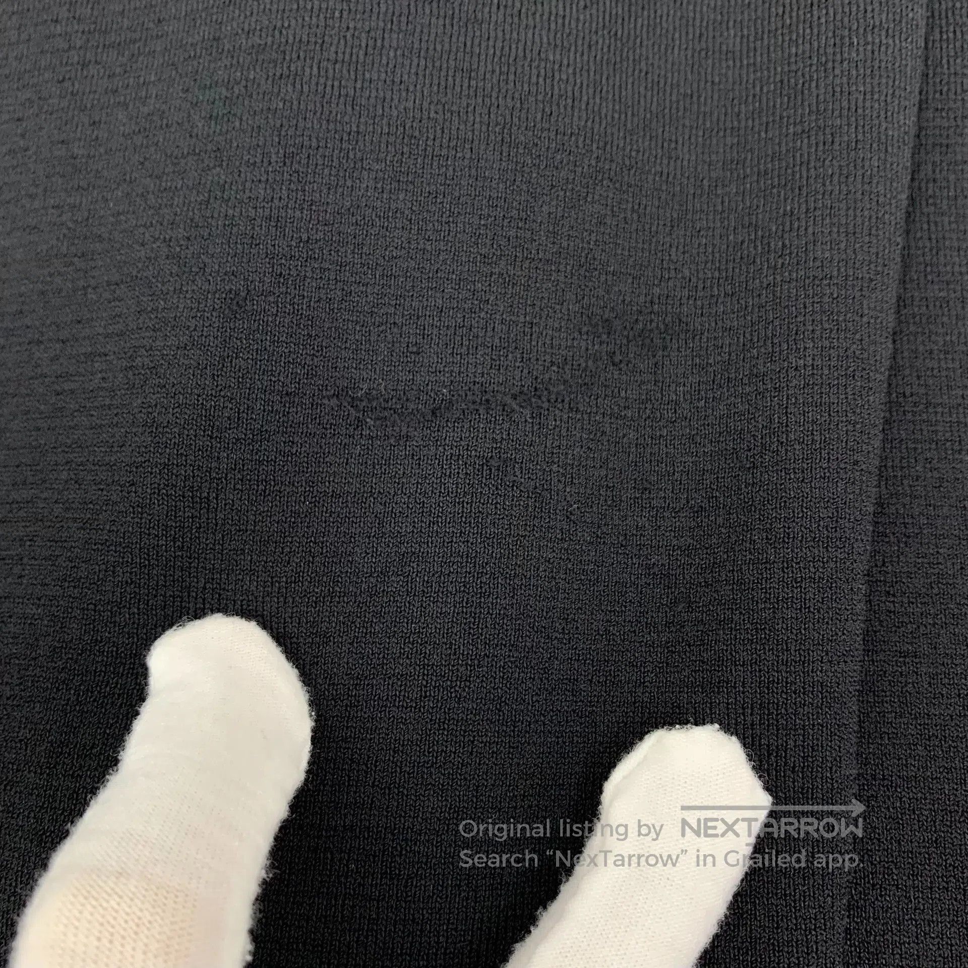 Valentino Valentino size L Black cotton side logo lettering casual p Size US 27 - 9 Thumbnail