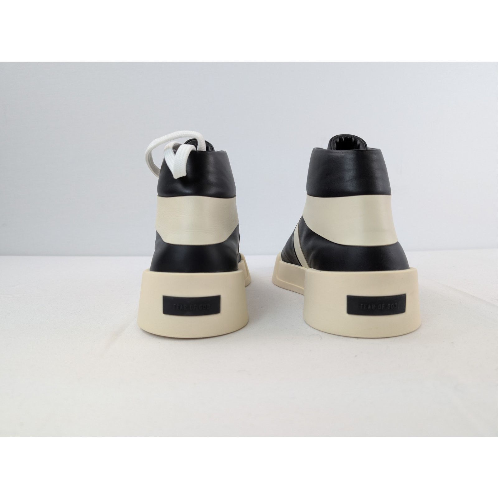 Fear of God o1rshd1 Basketball Flat Leather High Top Sneakers in Black Size US 9 / EU 42 - 11 Thumbnail