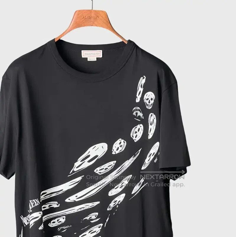 Alexander McQueen Alexander McQueen Black Cotton Graphic Short Sleeve T-Shirt Size US XS / EU 42 / 0 - 3 Thumbnail