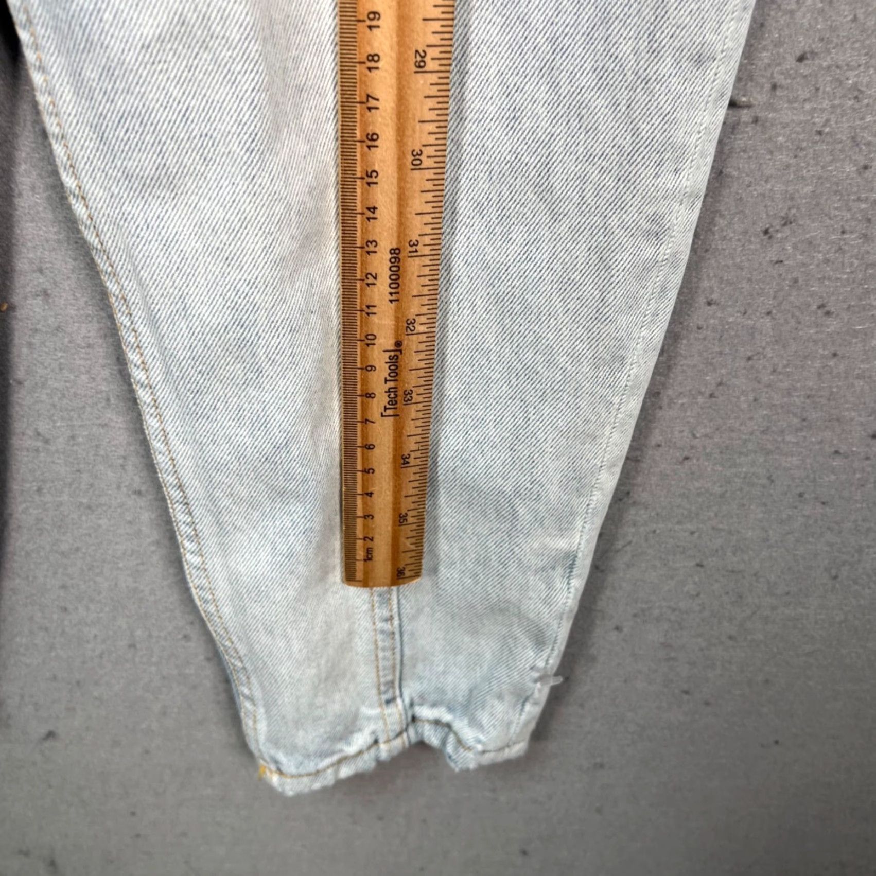 Iro IRO High-Waisted Light Wash Denim Paperbag Jeans Belt Womens Size 36 Size 25" / US 0 / IT 36 - 6 Thumbnail