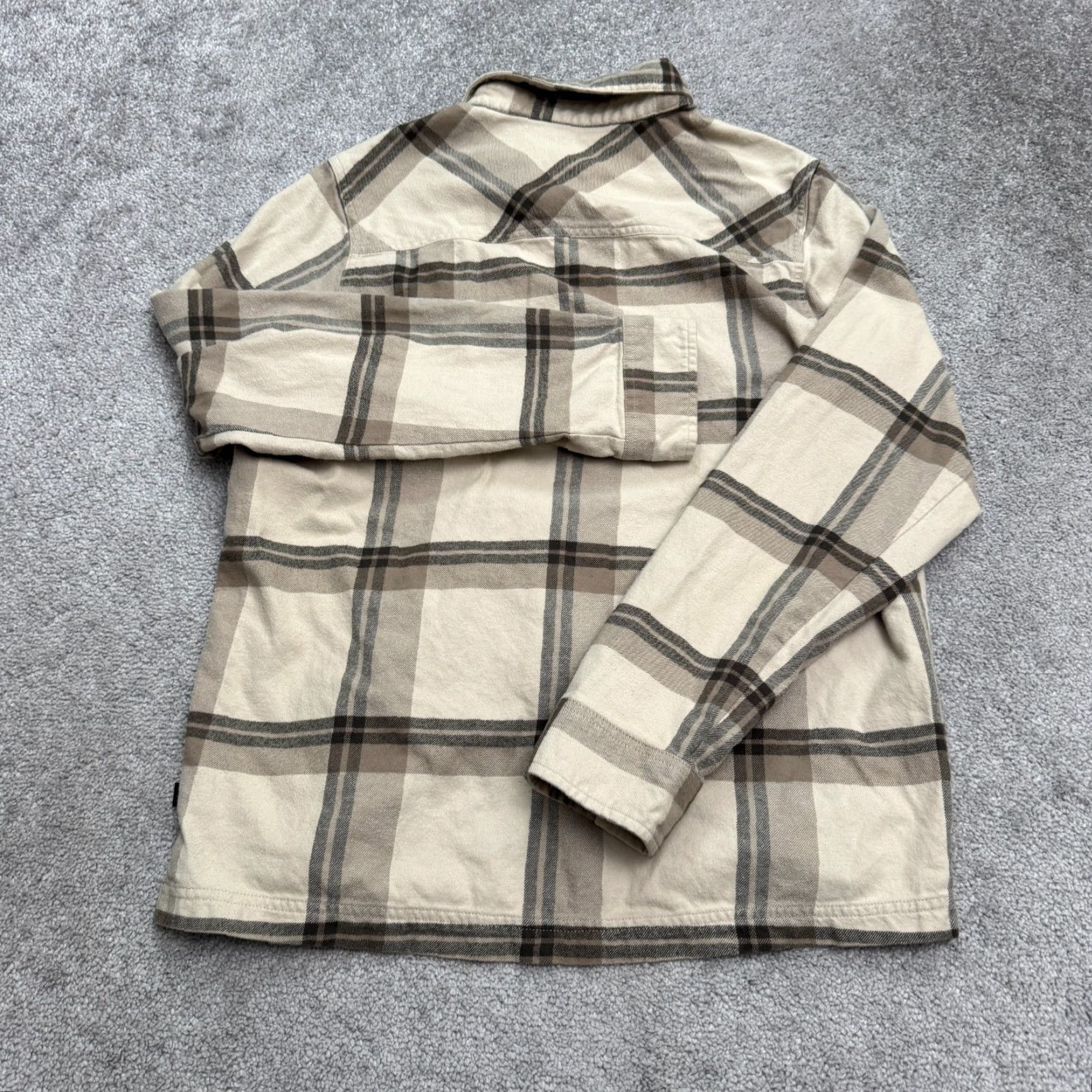 Mountain Hardwear VINTAGE Mountain Hardwear Flannel Shirt Mens Small Tan Brown Plaid Cotton Casual Outdoor Size US S / EU 44-46 / 1 - 2 Thumbnail