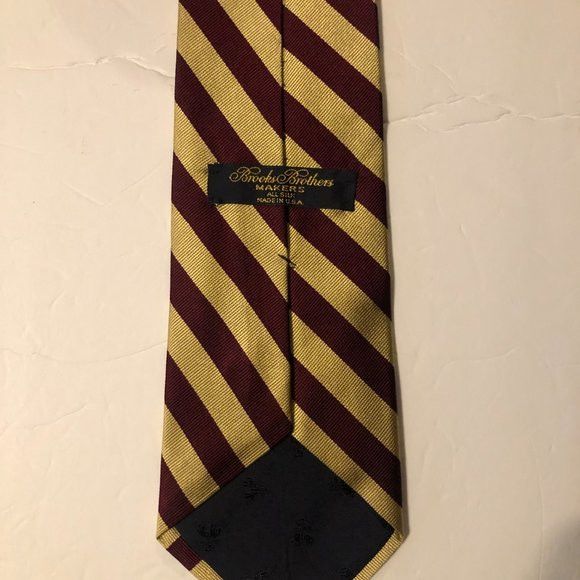 Brooks Brothers BROOKS BROTHERS MEN'S NEW 100%SILK TIE 3 3/4" X 56 1/2" Size ONE SIZE - 3 Thumbnail
