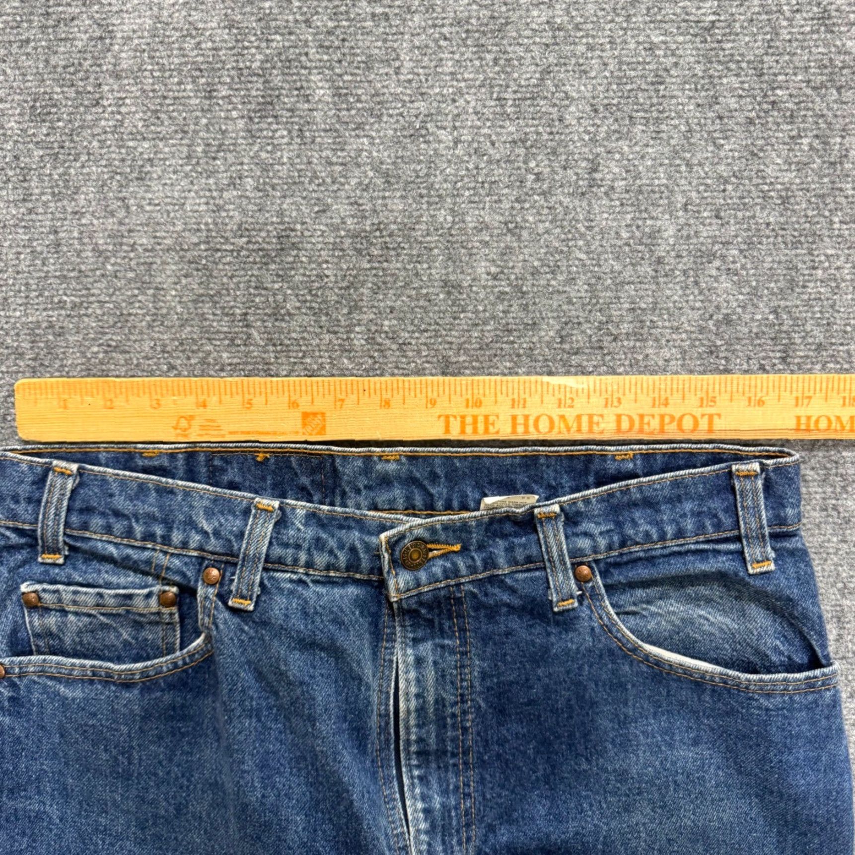 Denime VINTAGE Levis Jeans 540 Relaxed Dark Washed Denim 36x32 Orange Tab Men’s 90s Clothing Mens Jeans Size US 36 / EU 52 - 4 Thumbnail