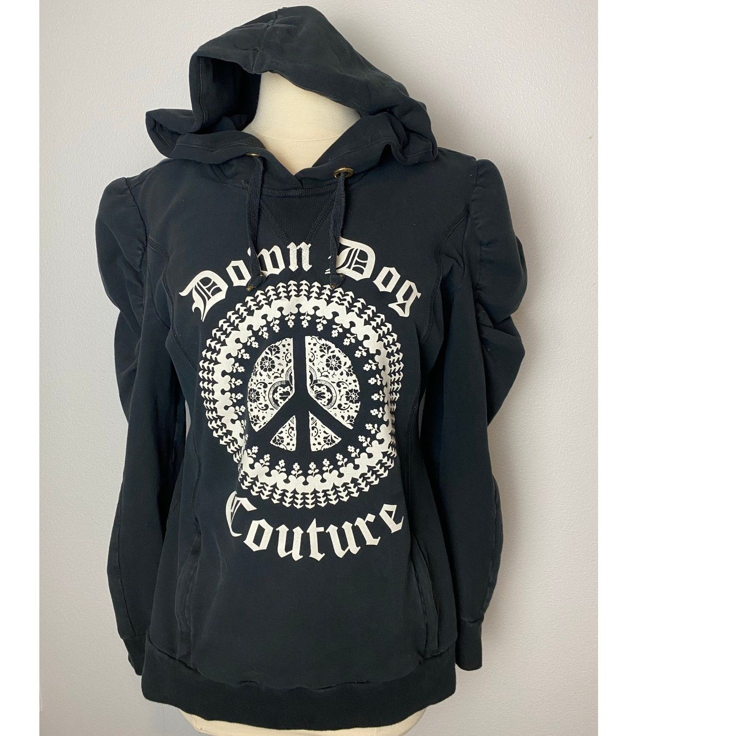 Juicy Couture Juicy Couture RARE Y2K Down Dog Couture Bk Hoodie, Sz L Size L / US 10 / IT 46 - 8 Thumbnail