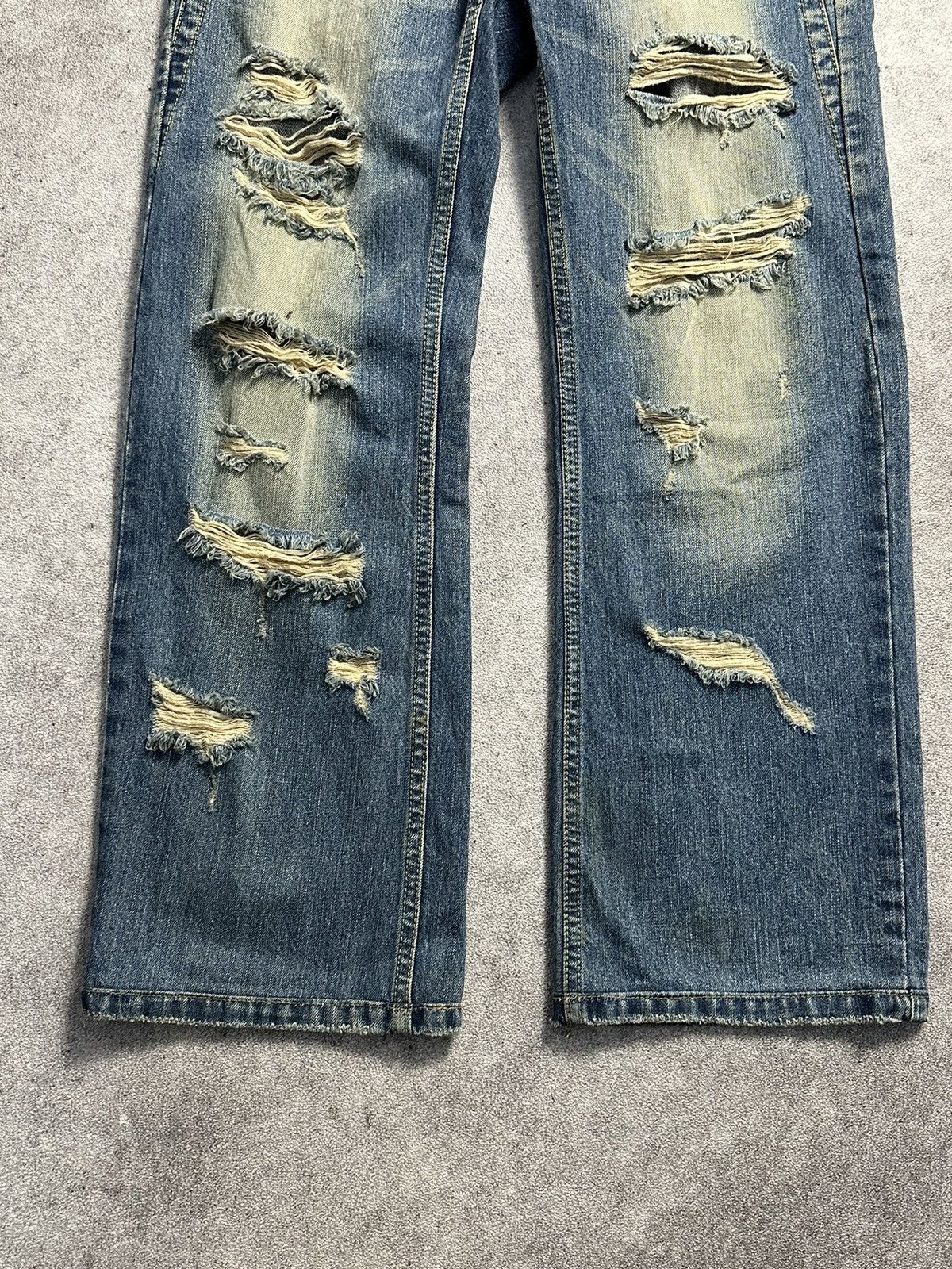 Tornado Mart 90s Japanese Lolita Distressed Studded Mud Wash Denim Jeans Size US 28 / EU 44 - 3 Thumbnail