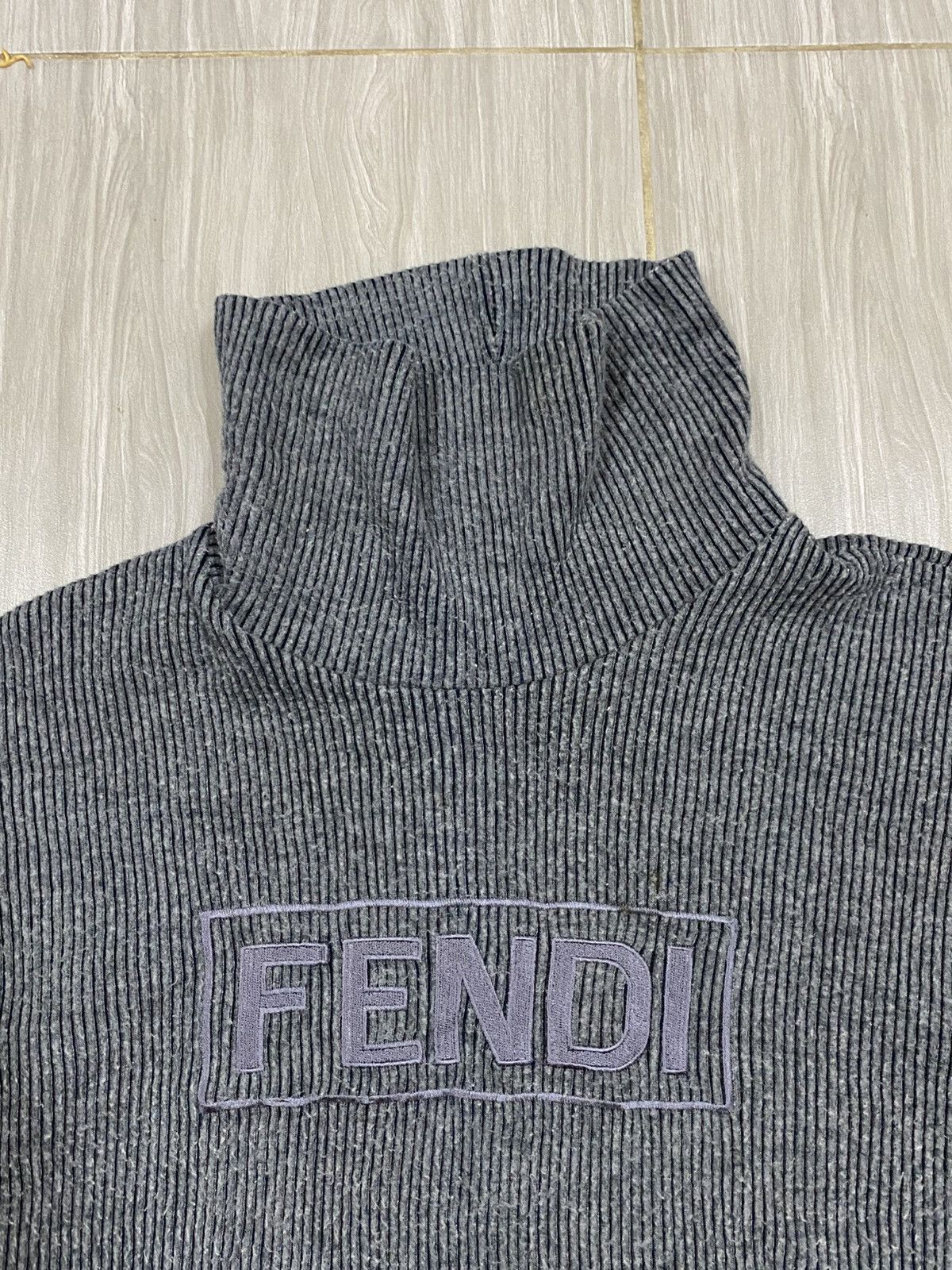 Fendi RARE 90s FENDI Knit Turtleneck Jumper Gray Logo - Made Italy Size M / US 6-8 / IT 42-44 - 3 Thumbnail