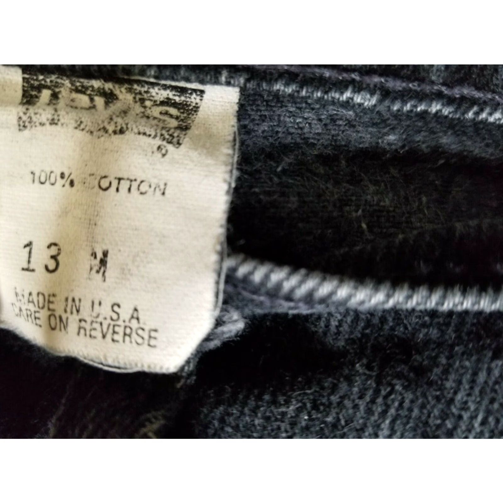 Levi's Vintage Levi's Jeans Women's Tapered Regular Fit Sz 13 Black 90s Made in USA Size 34" / US 12 / IT 48 - 6 Thumbnail