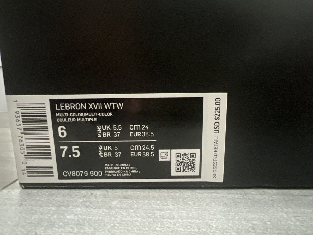 Nike Lebron XVII WTW Size US 6 / EU 39 - 7 Thumbnail