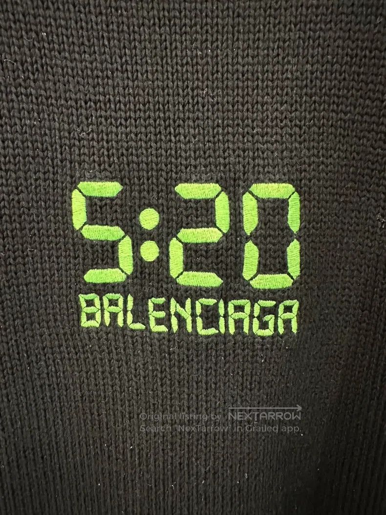Balenciaga Green 520 Embroidered Logo Black Loose Fit Swea