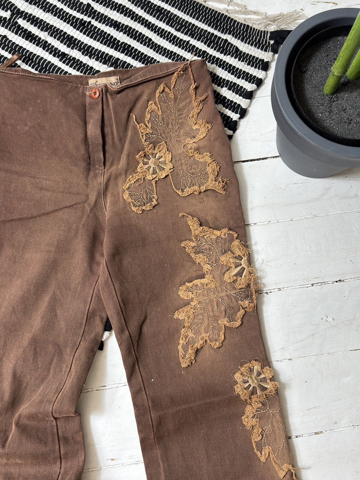 Other AVANT GARDE 2000s WITH FLOWERS BELL BOTTOM PANTS Size 28" / US 6 / IT 42 - 6 Thumbnail