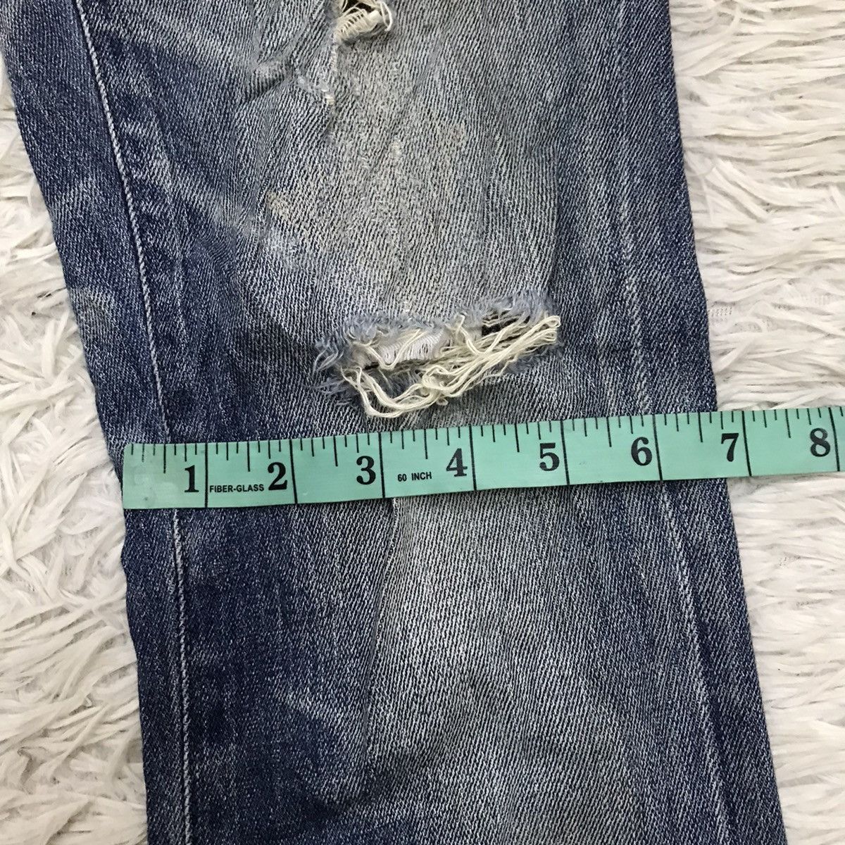 Levi's Vintage Clothing Vintage Levis Lot 613 Skinny Leg Distressed Denim Jeans Size US 29 - 18 Thumbnail