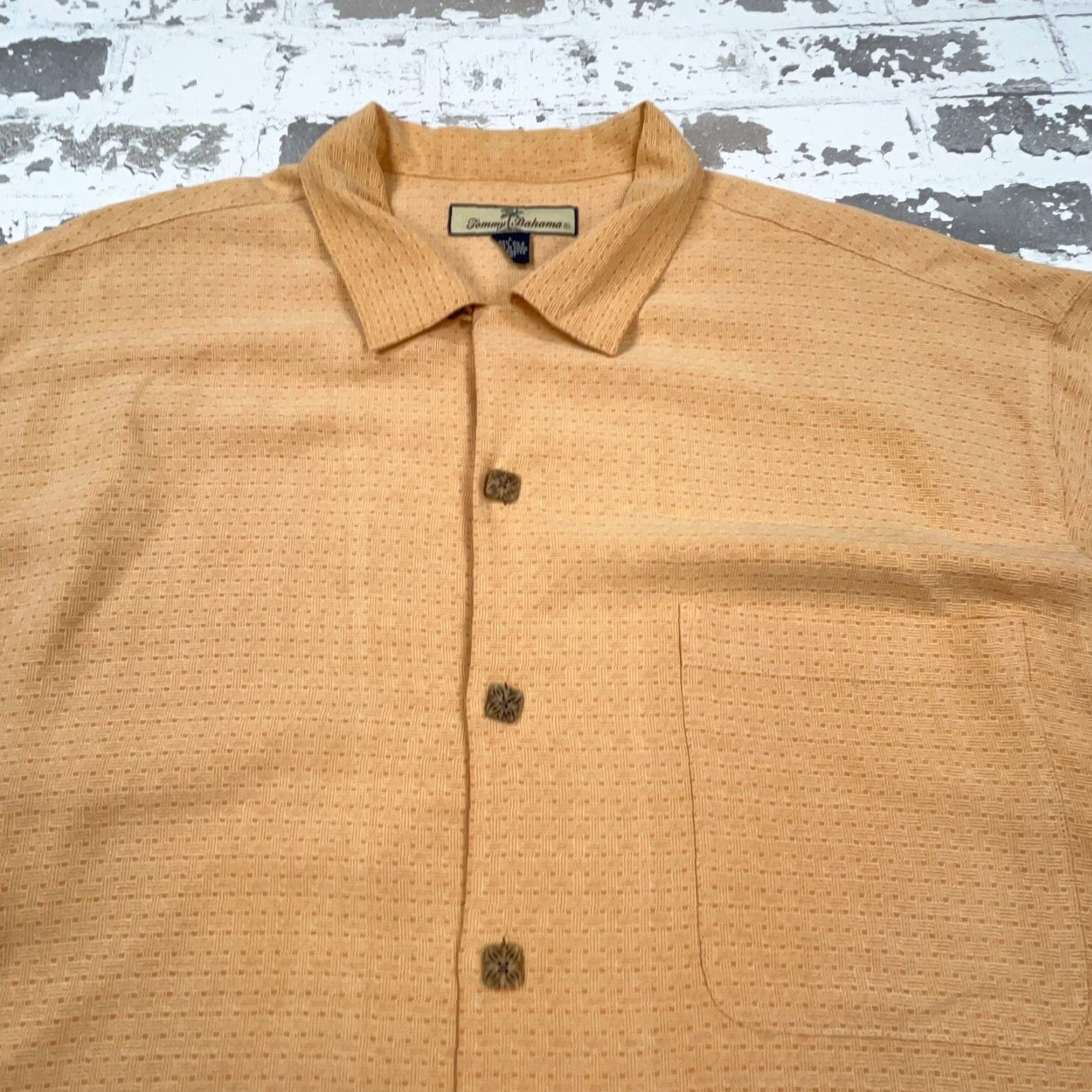 Tommy Bahama Tommy Bahama Shirt Men Large Orange Silk Button Up Hawaiian Camp Hula Dancers Size US L / EU 52-54 / 3 - 6 Thumbnail
