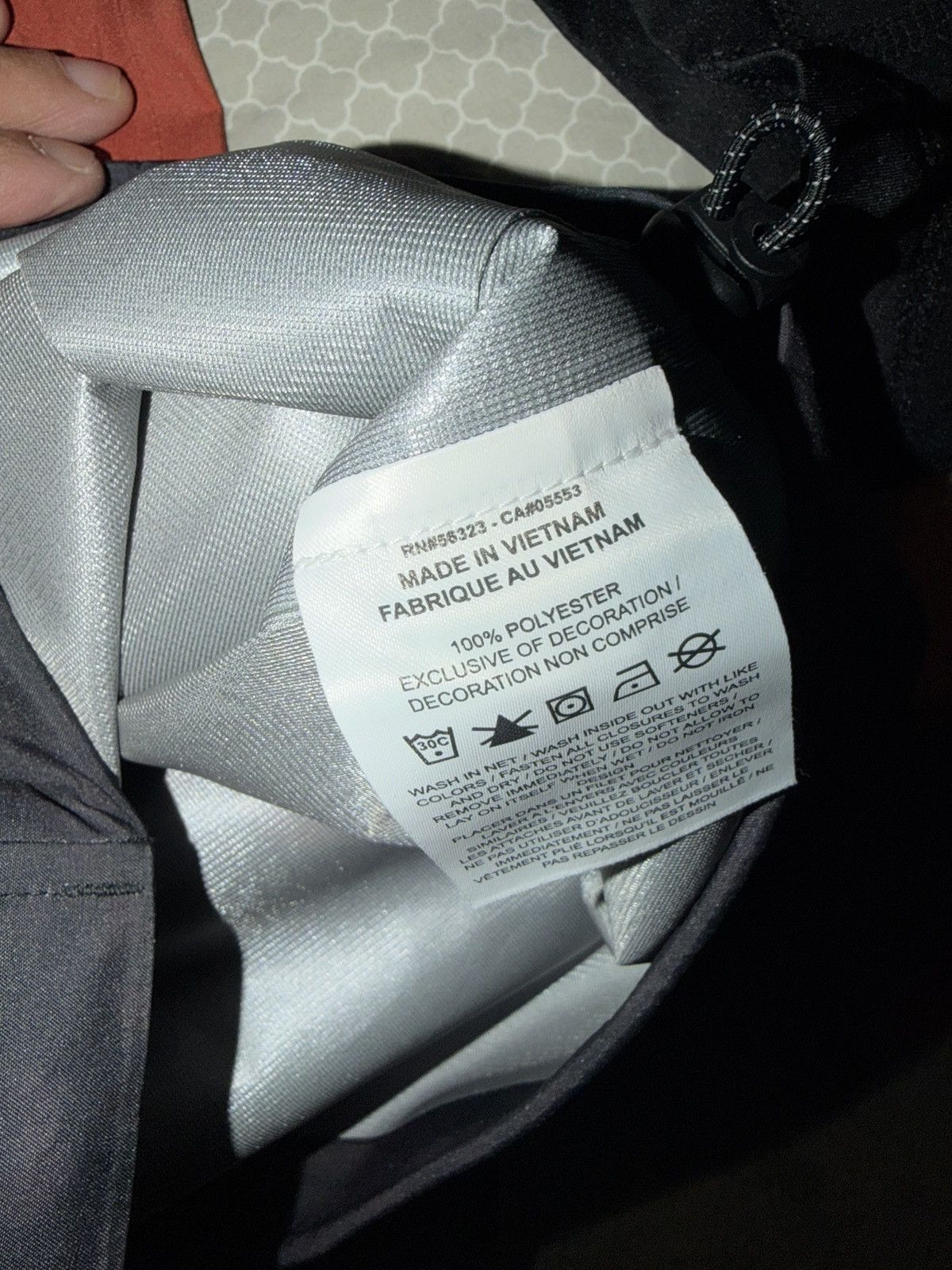 Jordan Brand NIKE Air Jordan Jumpman Skyline GORE-TEX Rain Jacket Mens L Size US L / EU 52-54 / 3 - 8 Thumbnail