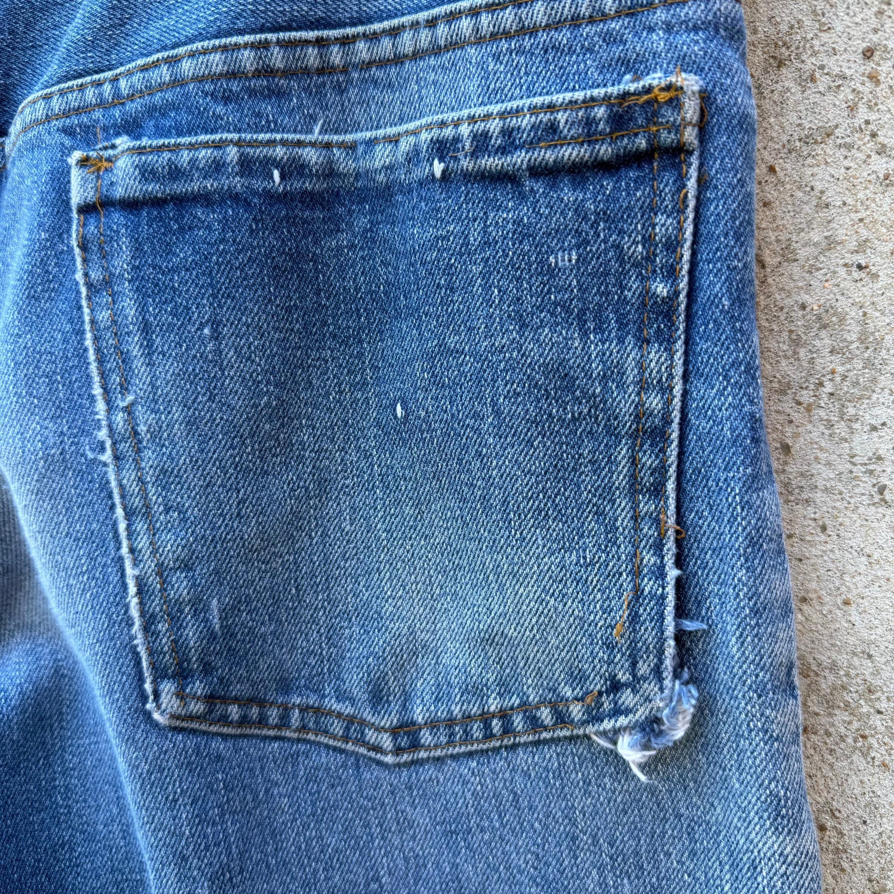 Vintage 70's Vintage Plain Pocket Distressed Medium Wash Denim Jeans Size US 34 / EU 50 - 5 Thumbnail