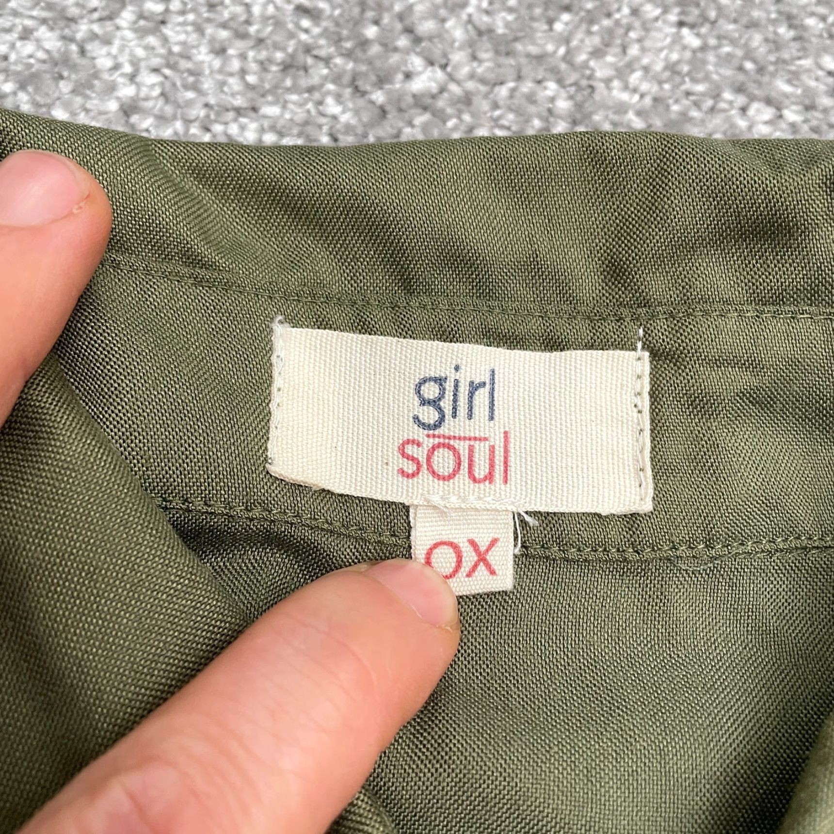 Vintage Girl Soul Button-Up Shirt Women 0X Green Short Sleeve Oversized Casual Blouse Knit Polyester Regular Solid Classic Outdoor Size XL / US 12-14 / IT 48-50 - 6 Thumbnail