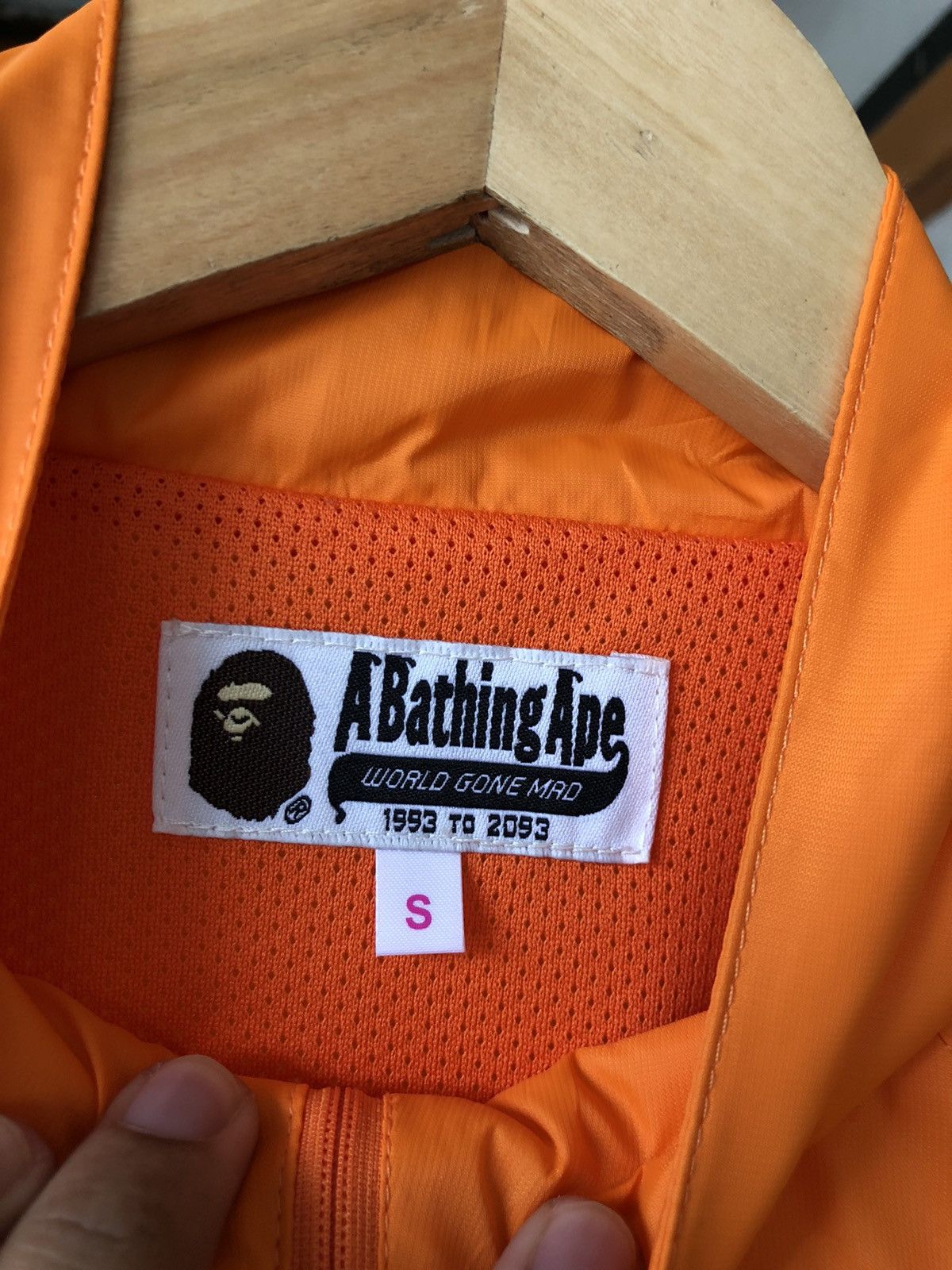 Bape Bape Windbreaker Jacket Size S / US 4 / IT 40 - 15 Thumbnail